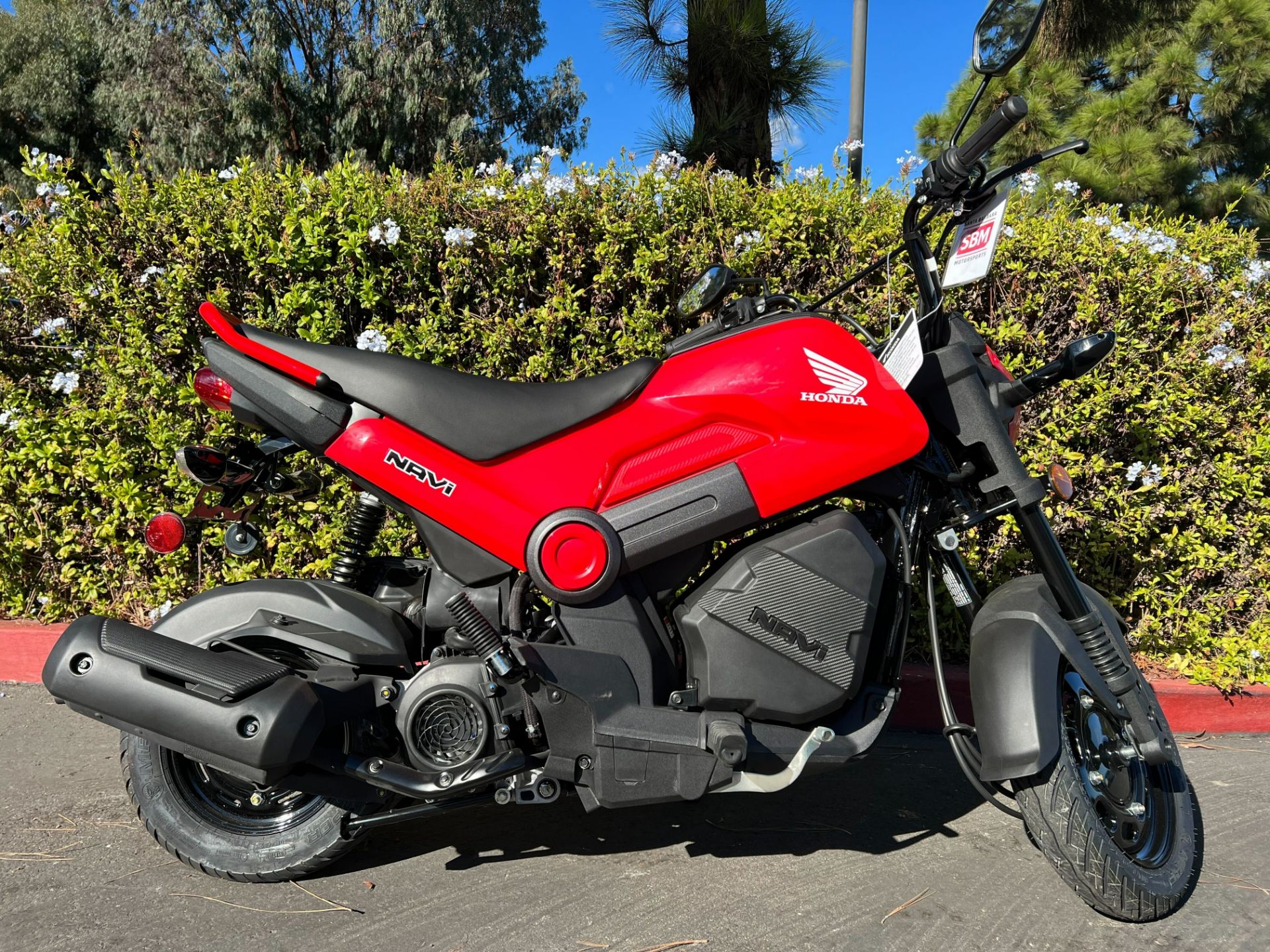 2022 Honda Navi in Goleta, California - Photo 1