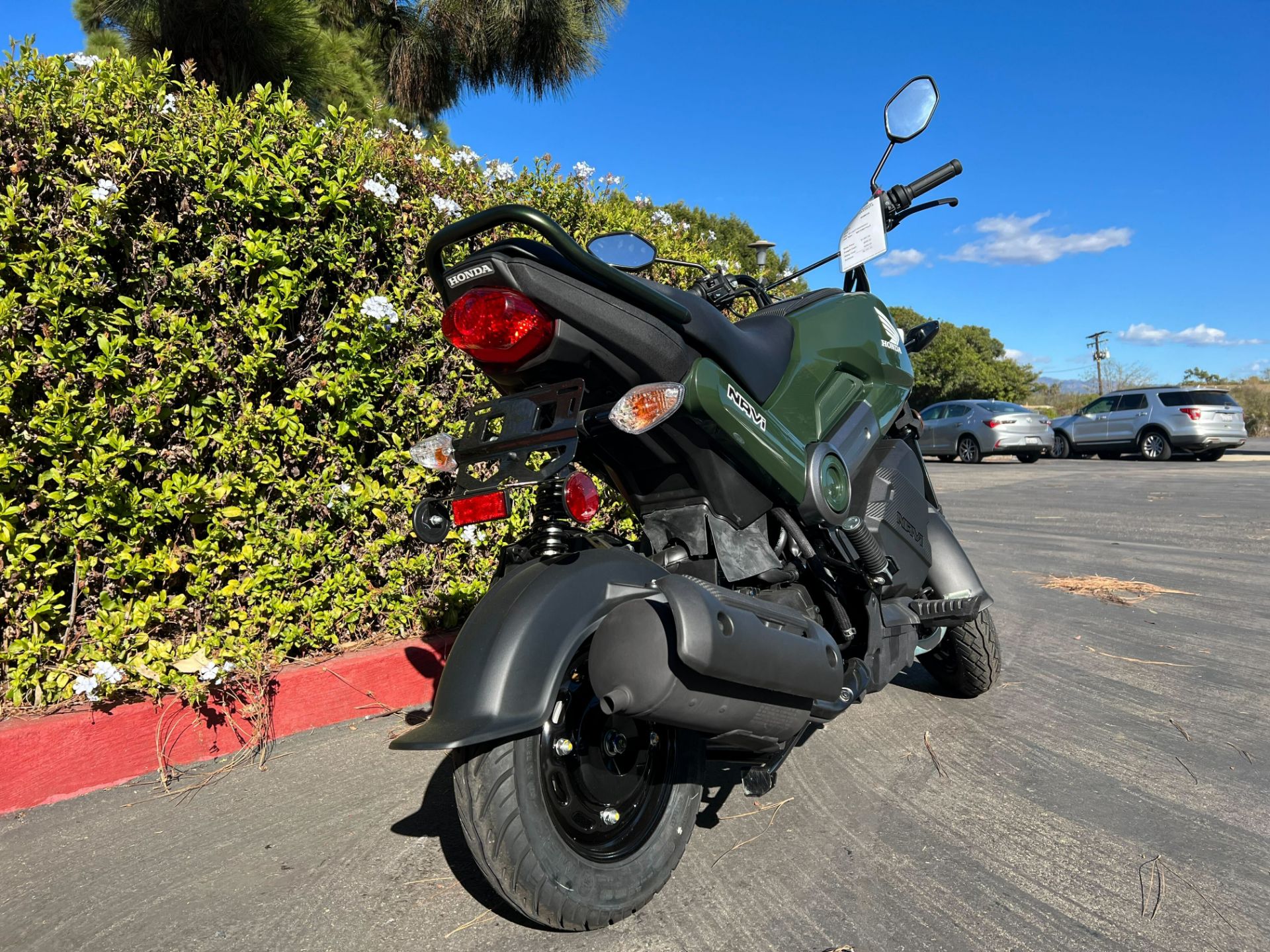 2022 Honda Navi in Goleta, California - Photo 5