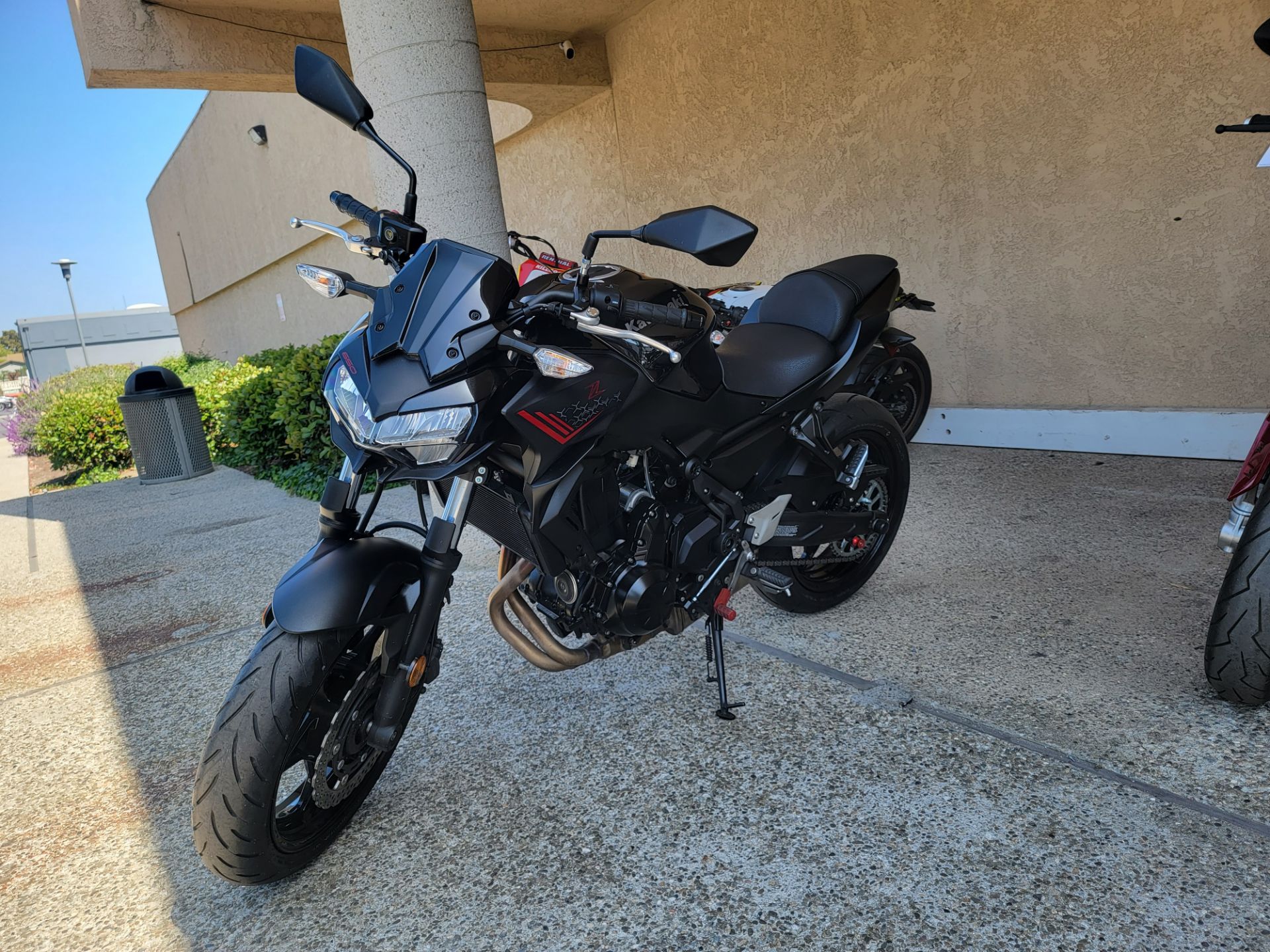 2020 Kawasaki Z650 ABS in Goleta, California - Photo 2