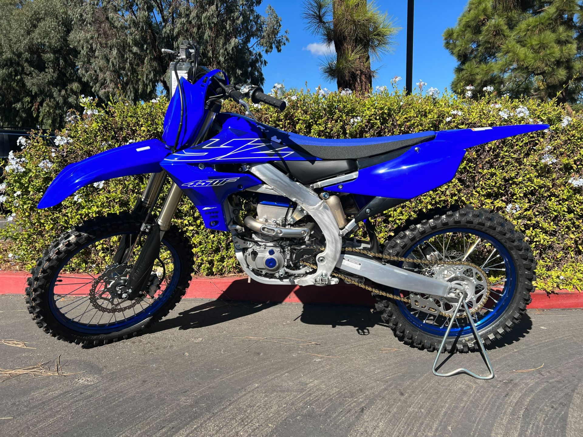 2022 Yamaha YZ450F in Goleta, California - Photo 2