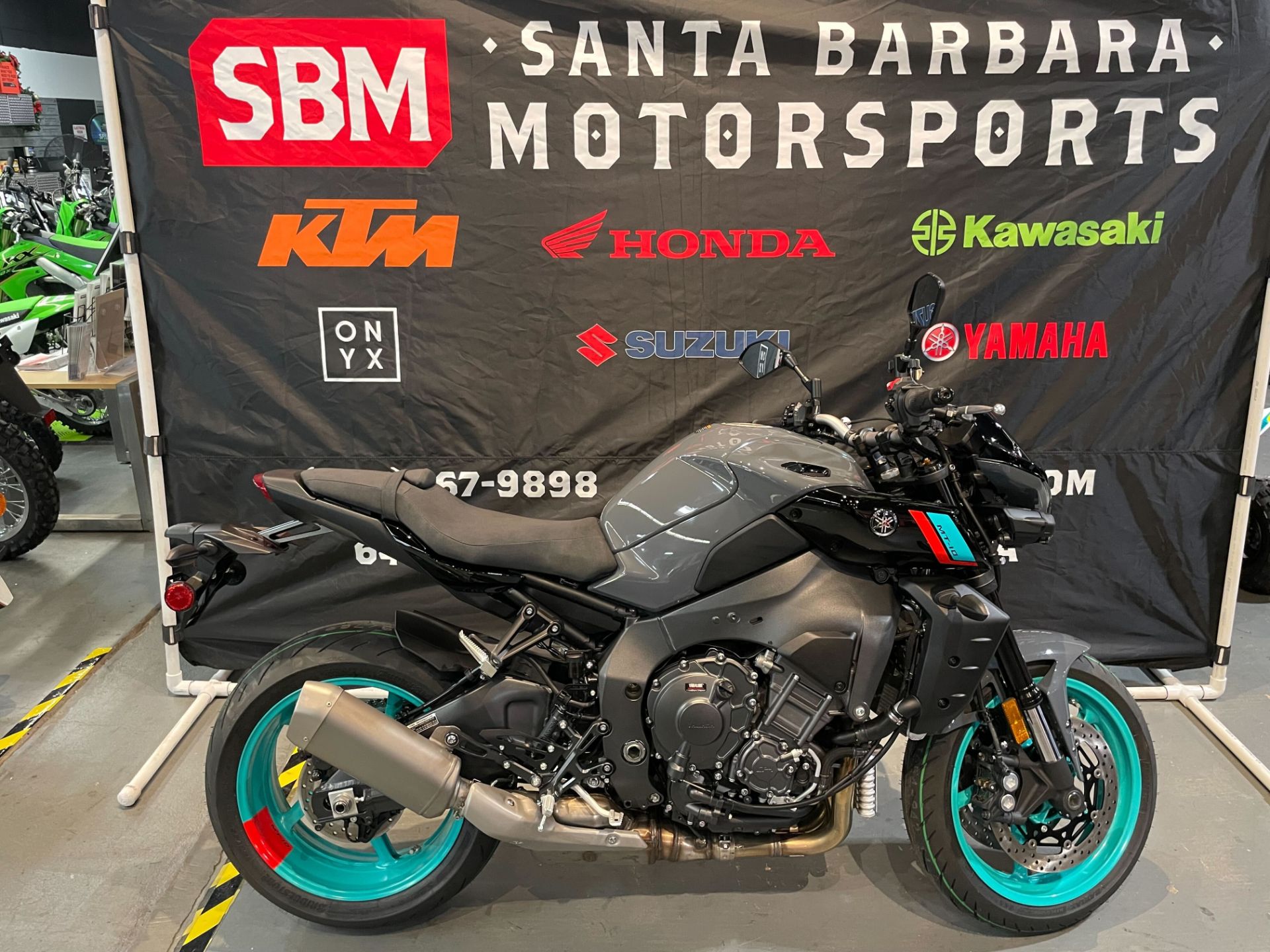 2022 Yamaha MT-10 in Goleta, California - Photo 1