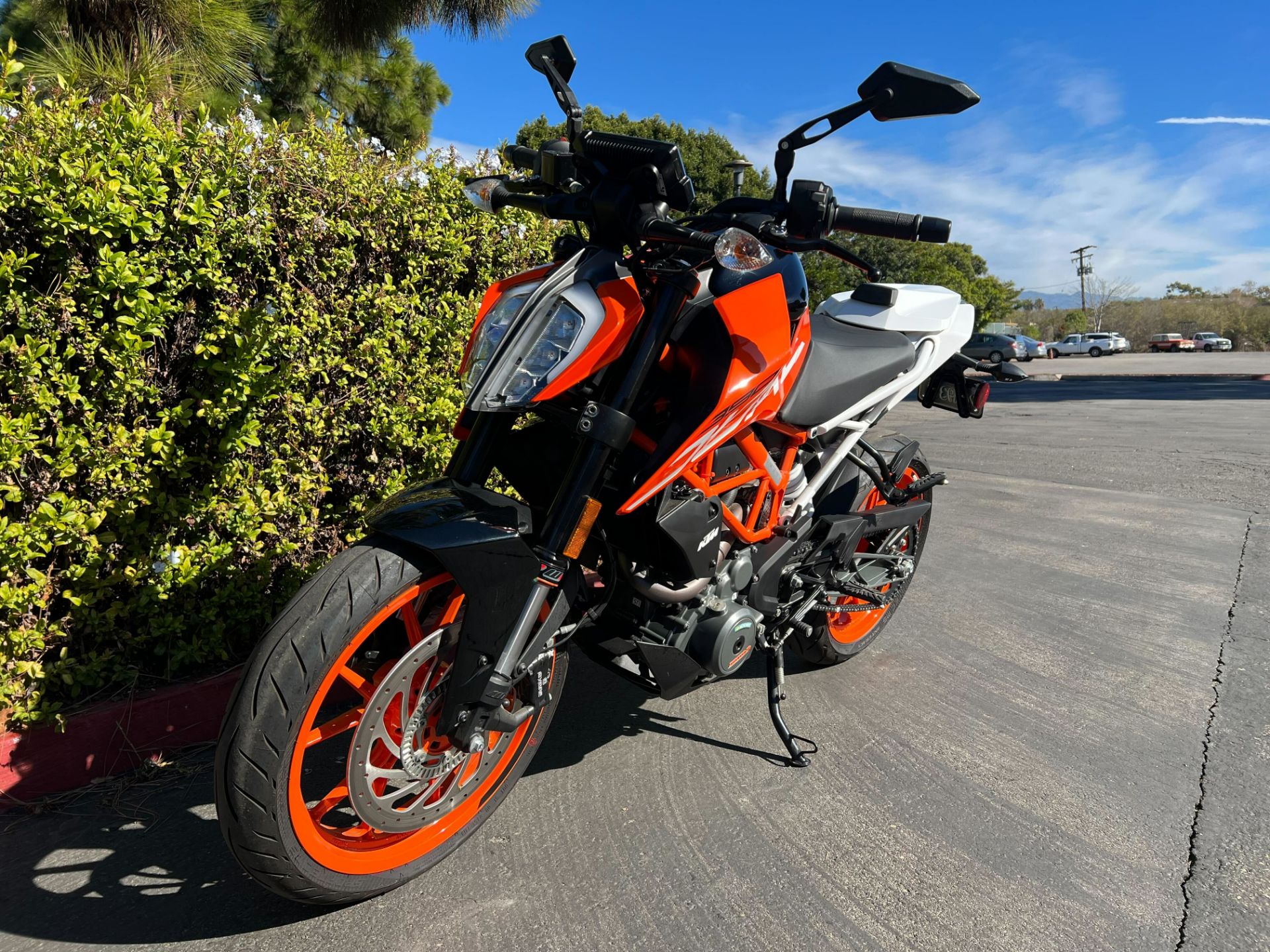 2019 KTM 390 Duke in Goleta, California - Photo 5