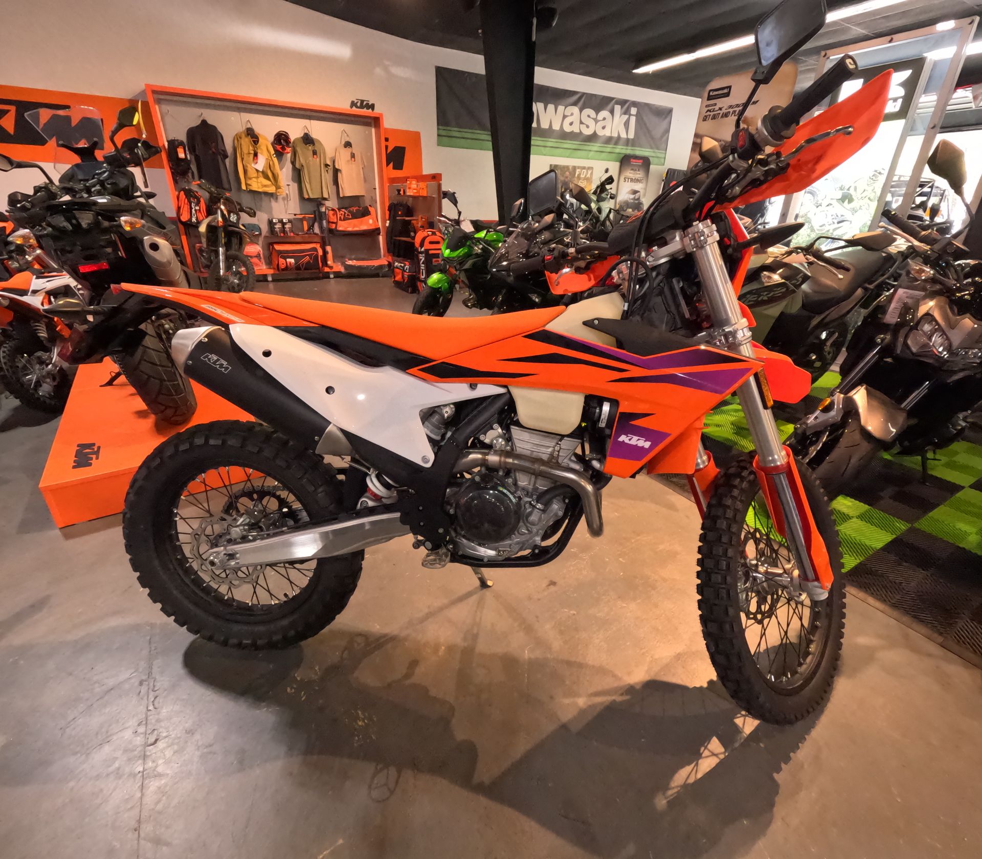 2024 KTM 350 EXC-F in Goleta, California - Photo 2