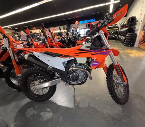 2024 KTM 450 XCF-W in Goleta, California - Photo 2