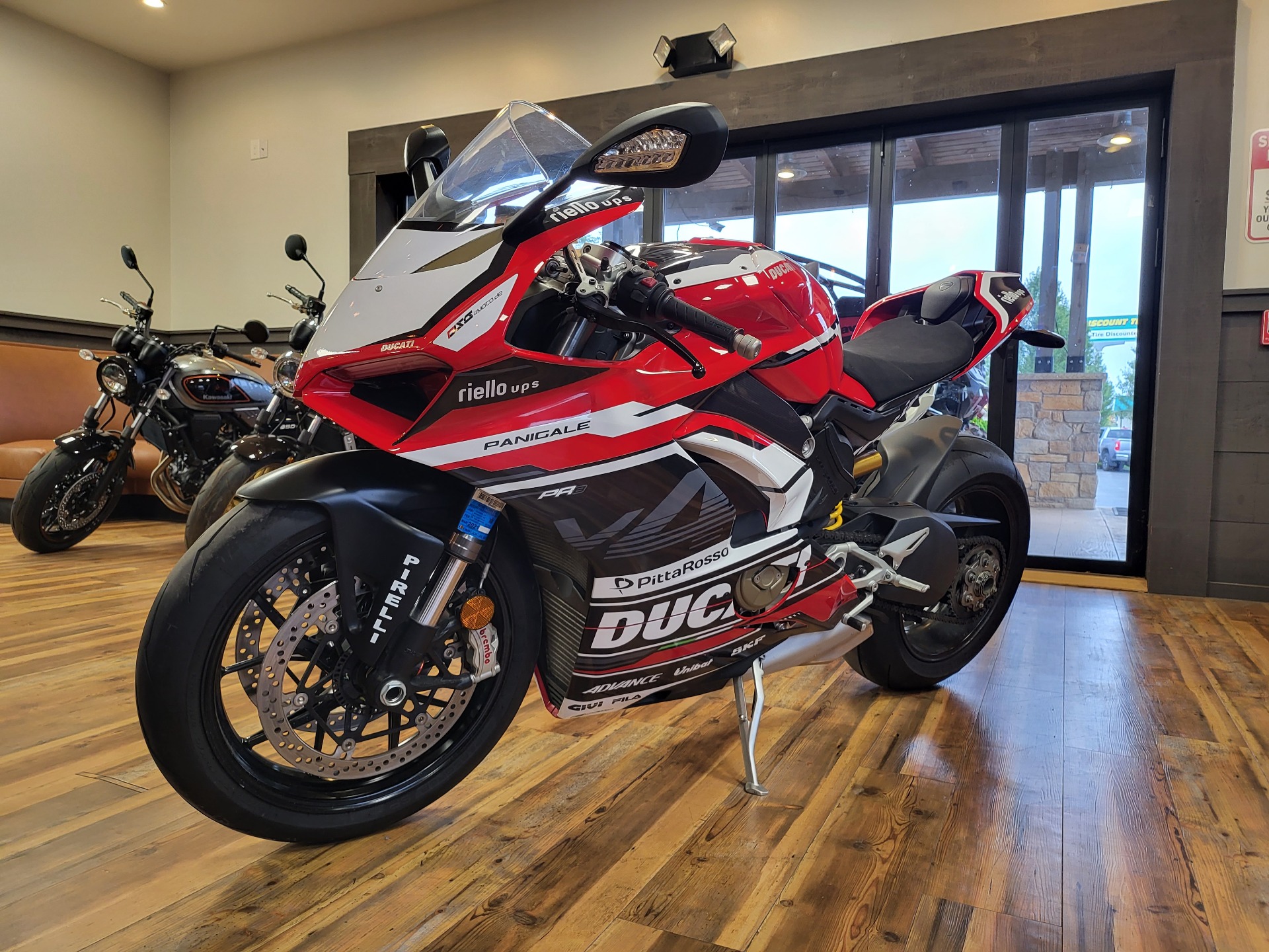 2019 Ducati Panigale V4 in Bartonsville, Pennsylvania - Photo 3