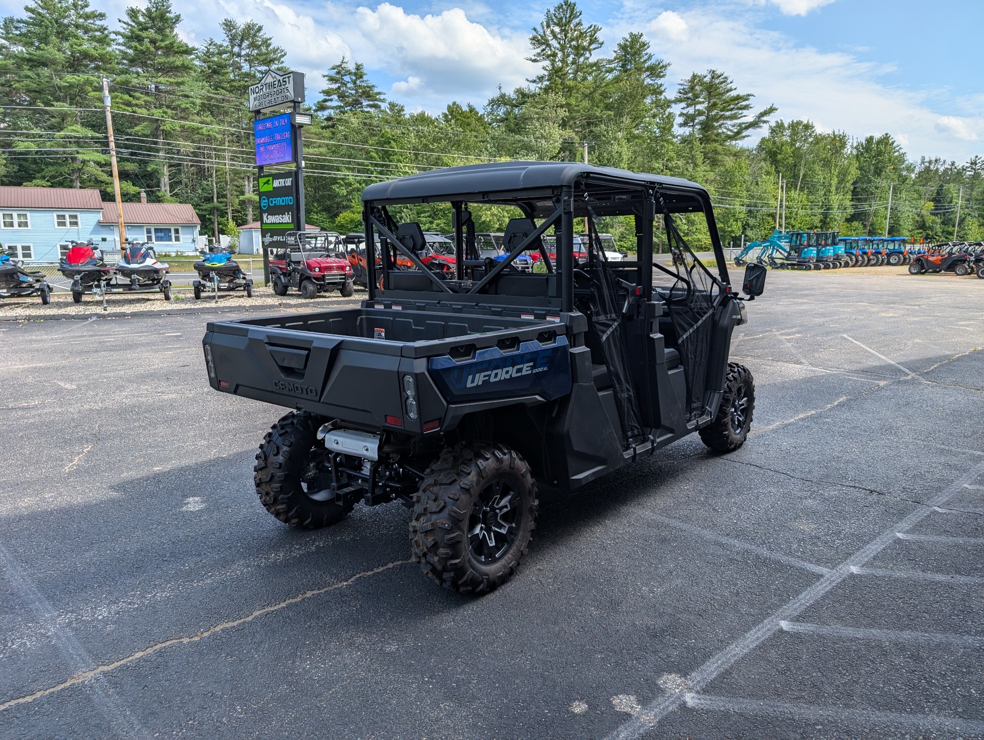 2024 CFMOTO UForce 1000 XL in Lebanon, Maine - Photo 5