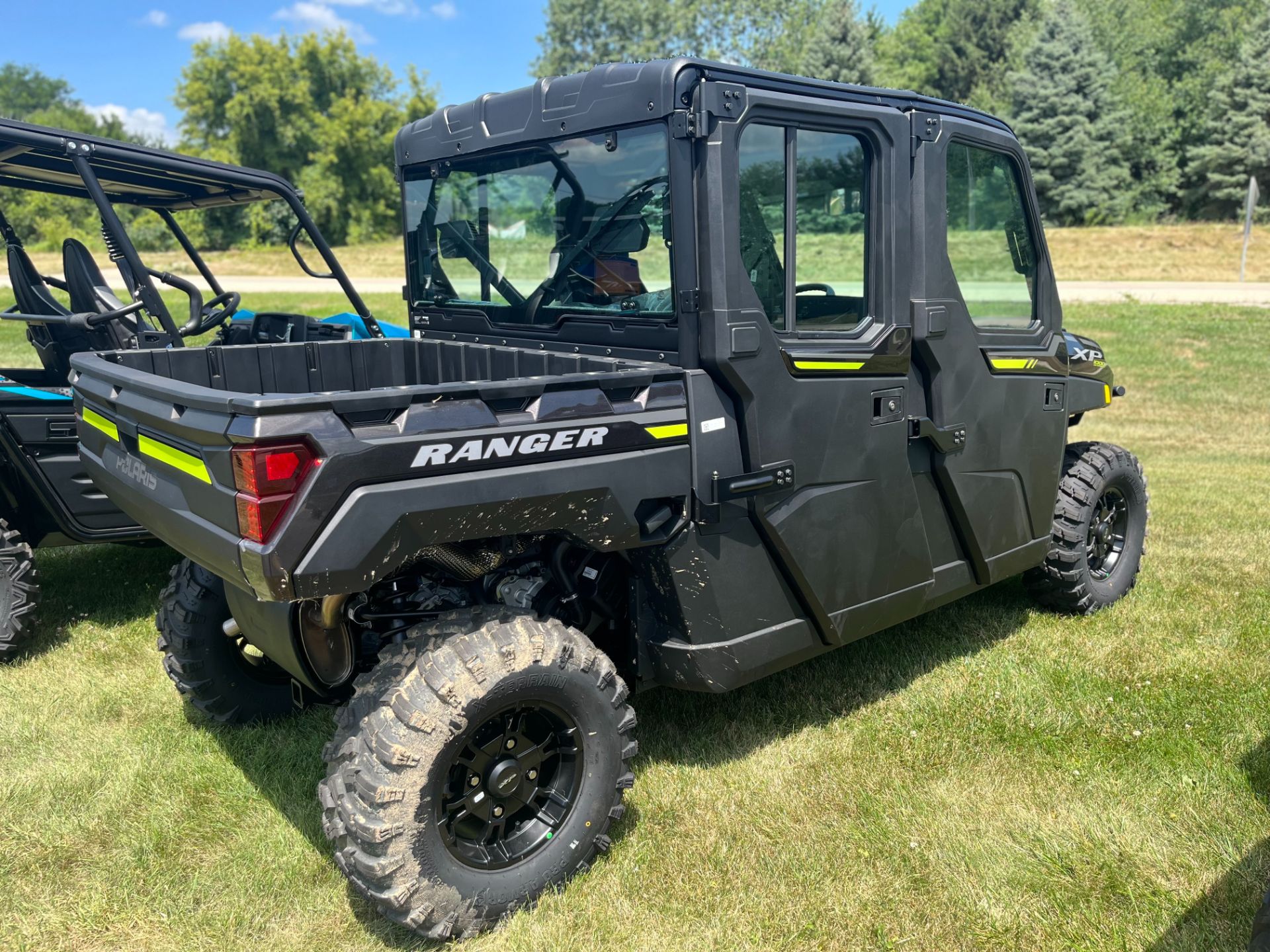 2023 Polaris Ranger Crew XP 1000 NorthStar Edition Ultimate - Ride Command Package in Belvidere, Illinois - Photo 4