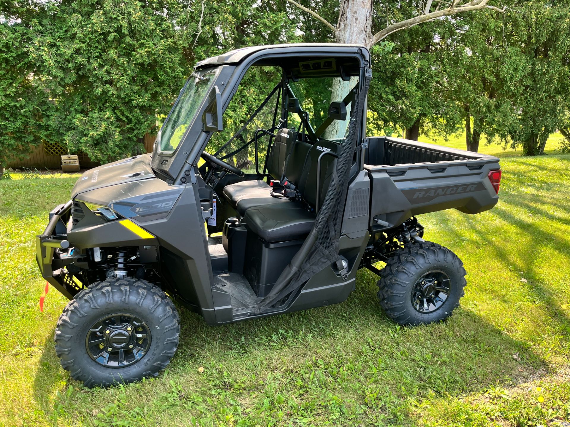 2025 Polaris Ranger 1000 Premium in Belvidere, Illinois - Photo 1