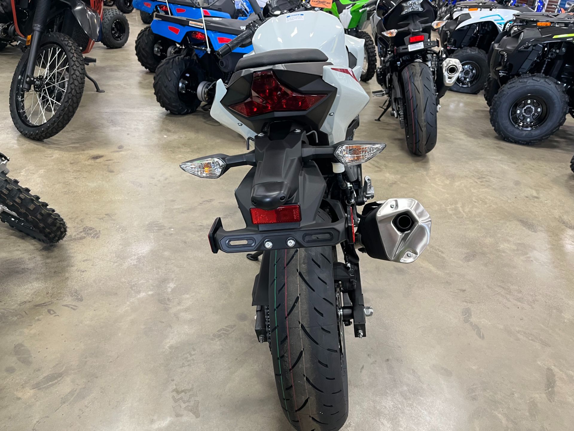 2022 Kawasaki Z400 ABS in Belvidere, Illinois - Photo 5