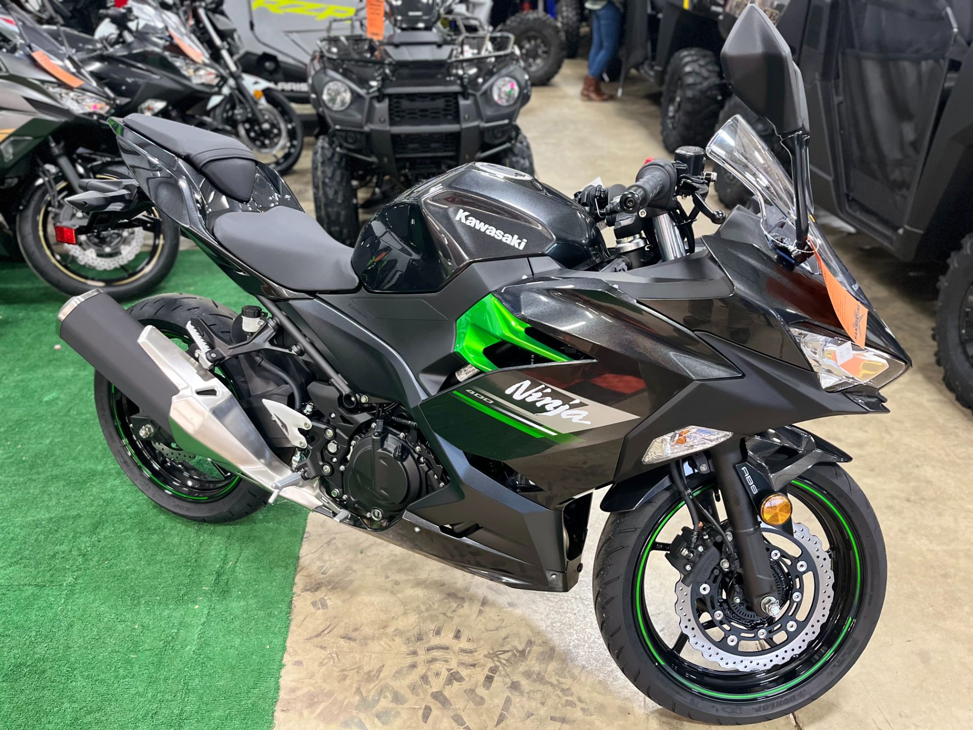 2023 Kawasaki Ninja 400 in Belvidere, Illinois - Photo 1