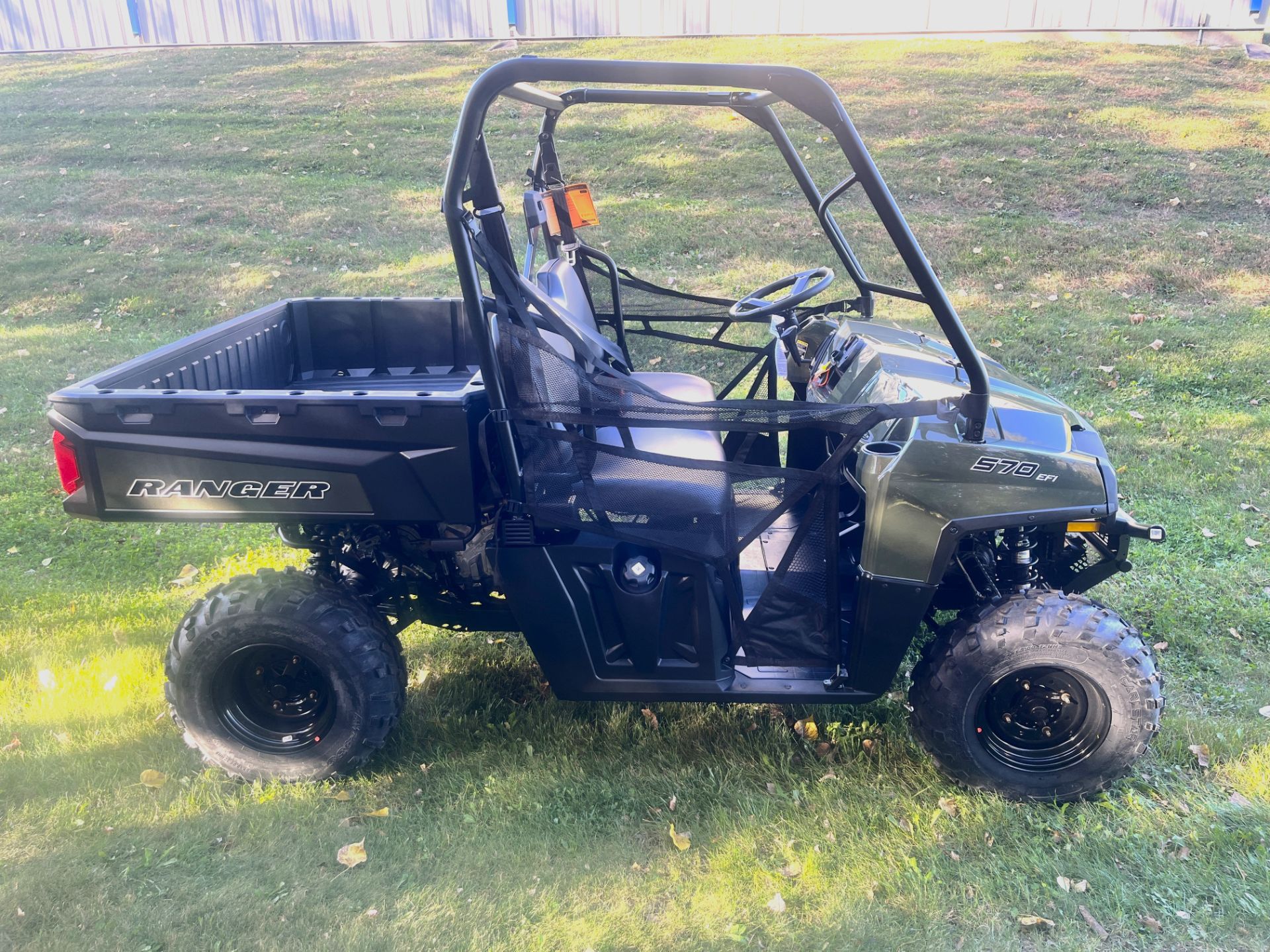 2025 Polaris Ranger 570 Full-Size in Belvidere, Illinois - Photo 6