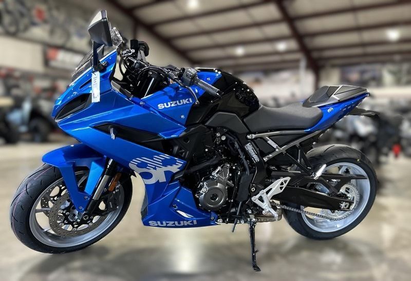 2024 Suzuki GSX-8R in Belvidere, Illinois - Photo 1