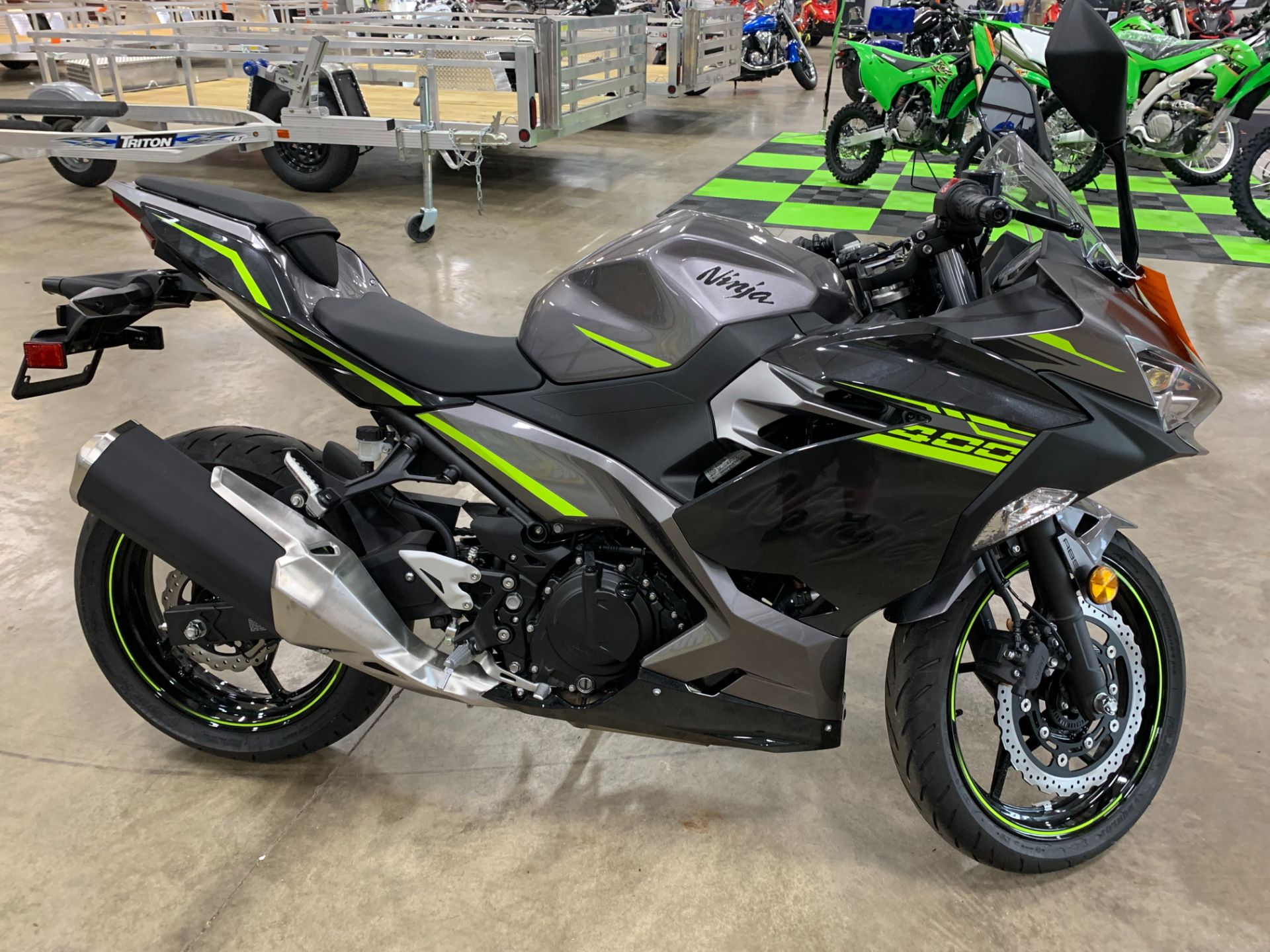 Kawasaki Ninja 400 2022