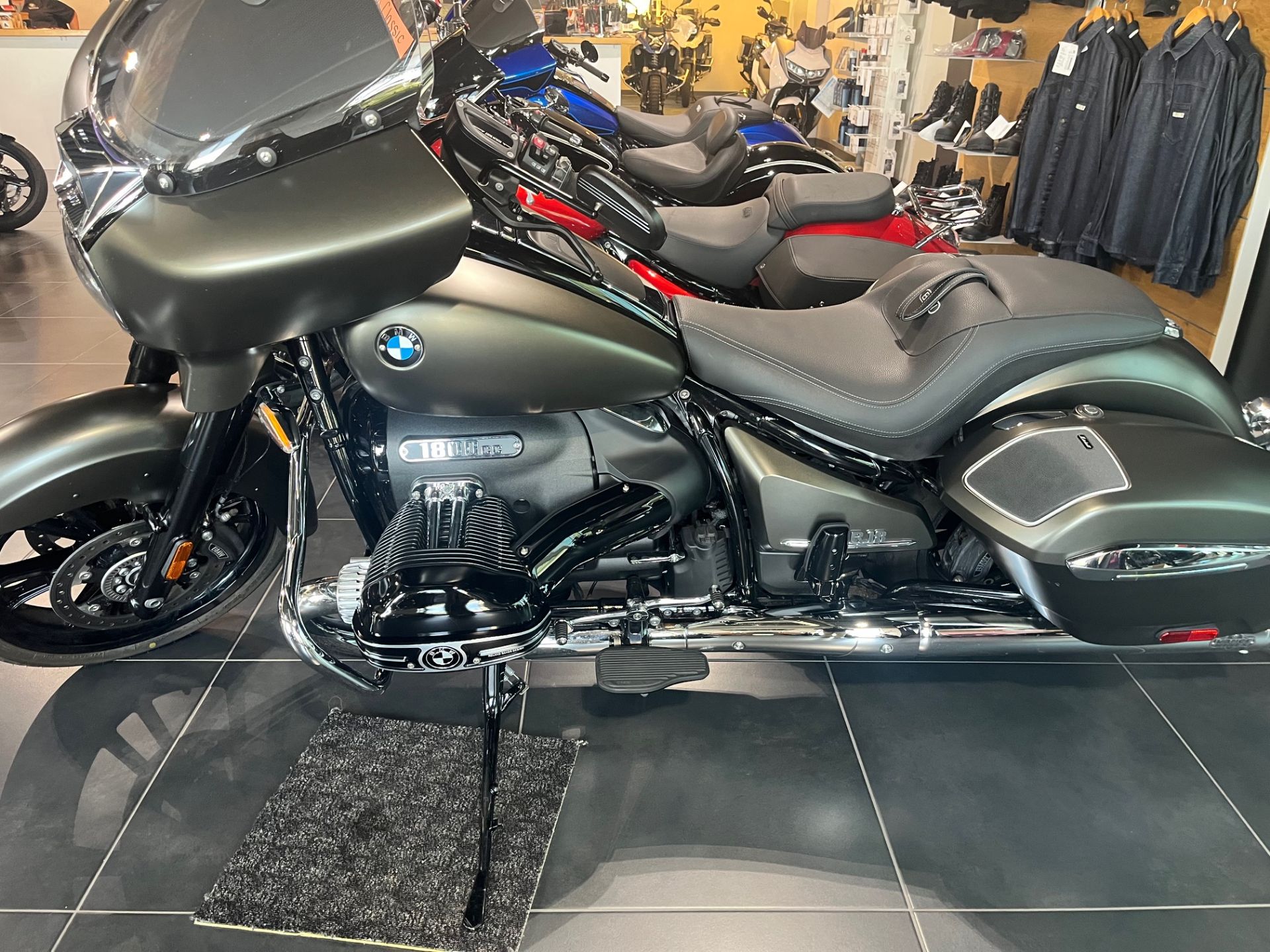 2022 BMW R 18 B in Centennial, Colorado - Photo 1