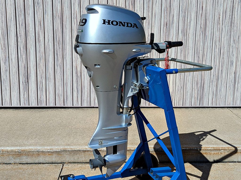 Honda Marine BF9.9 L in Erie, Pennsylvania - Photo 1