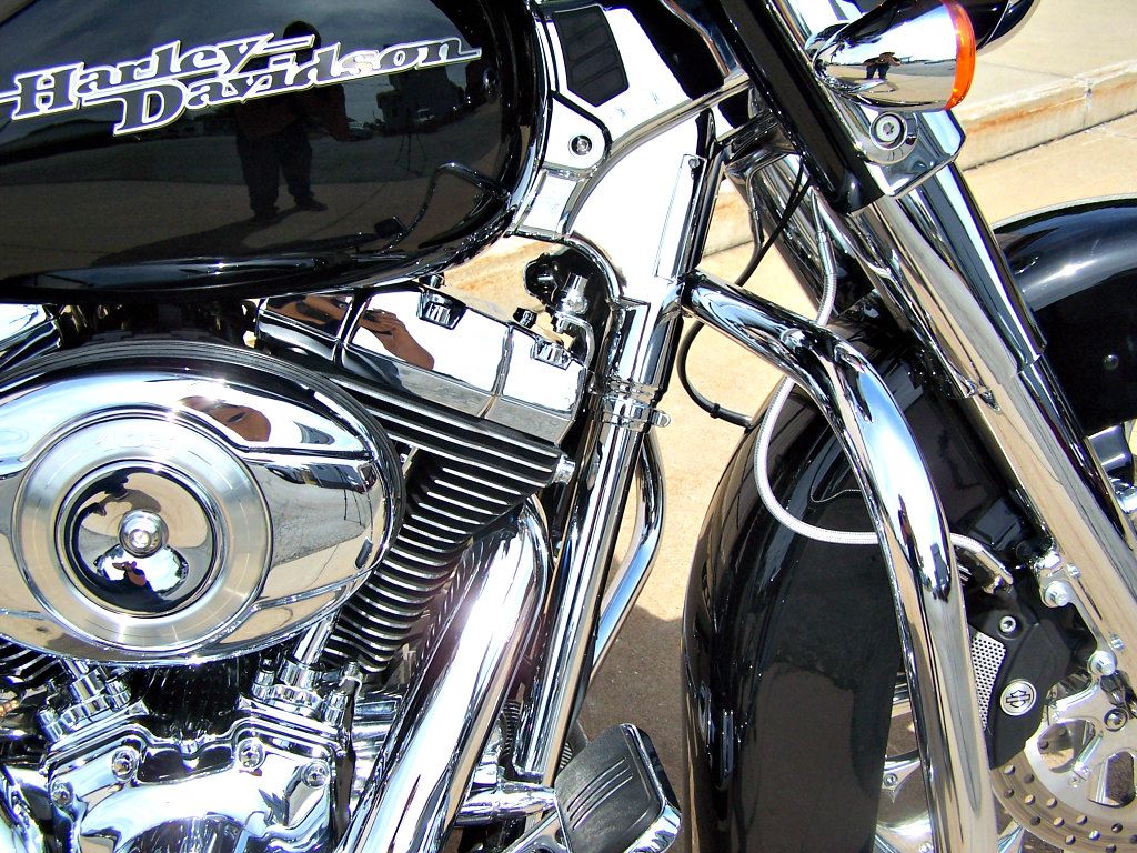 2012 Harley-Davidson Street Glide® in Erie, Pennsylvania - Photo 13