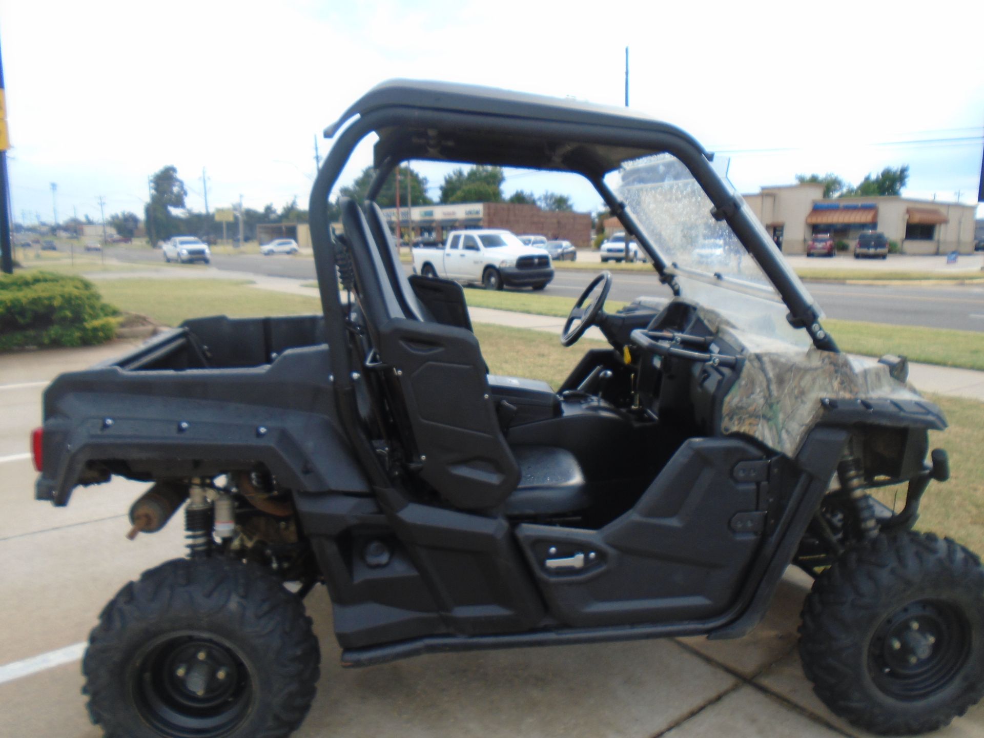 2017 Yamaha Wolverine R-Spec EPS in Shawnee, Oklahoma - Photo 2