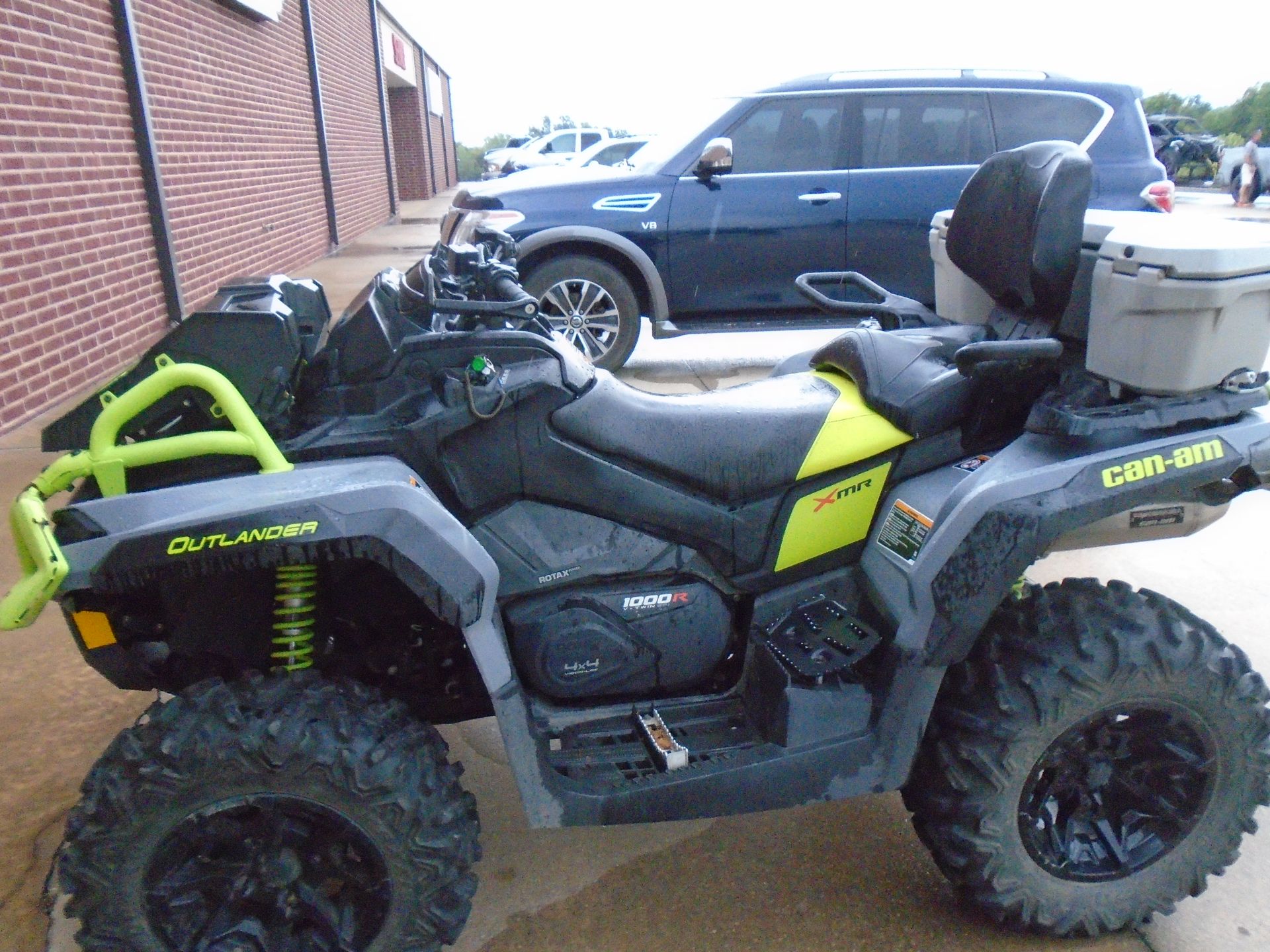 2020 Can-Am Outlander X MR 1000R in Shawnee, Oklahoma - Photo 1