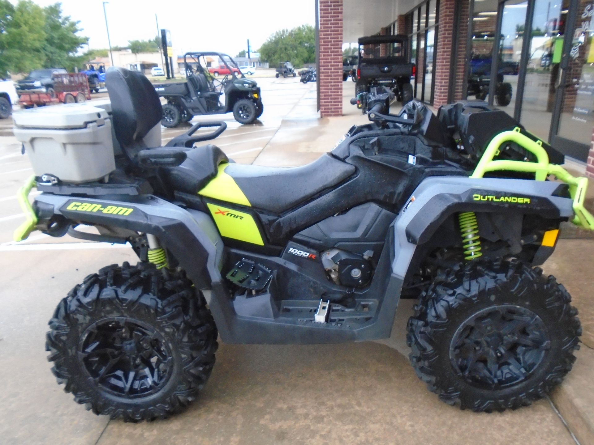 2020 Can-Am Outlander X MR 1000R in Shawnee, Oklahoma - Photo 2