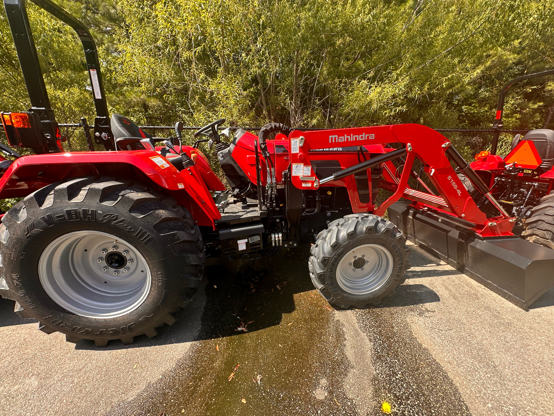 2024 Mahindra 5155 4WD in Byron, Georgia - Photo 2