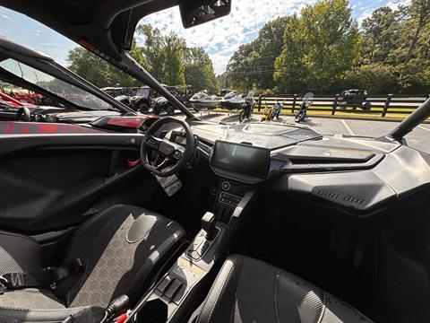 2024 Can-Am Maverick R X RS in Byron, Georgia - Photo 7