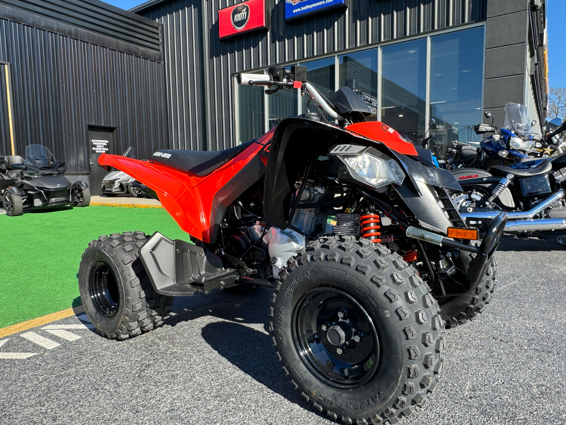 2024 Can-Am DS 250 in Byron, Georgia - Photo 2