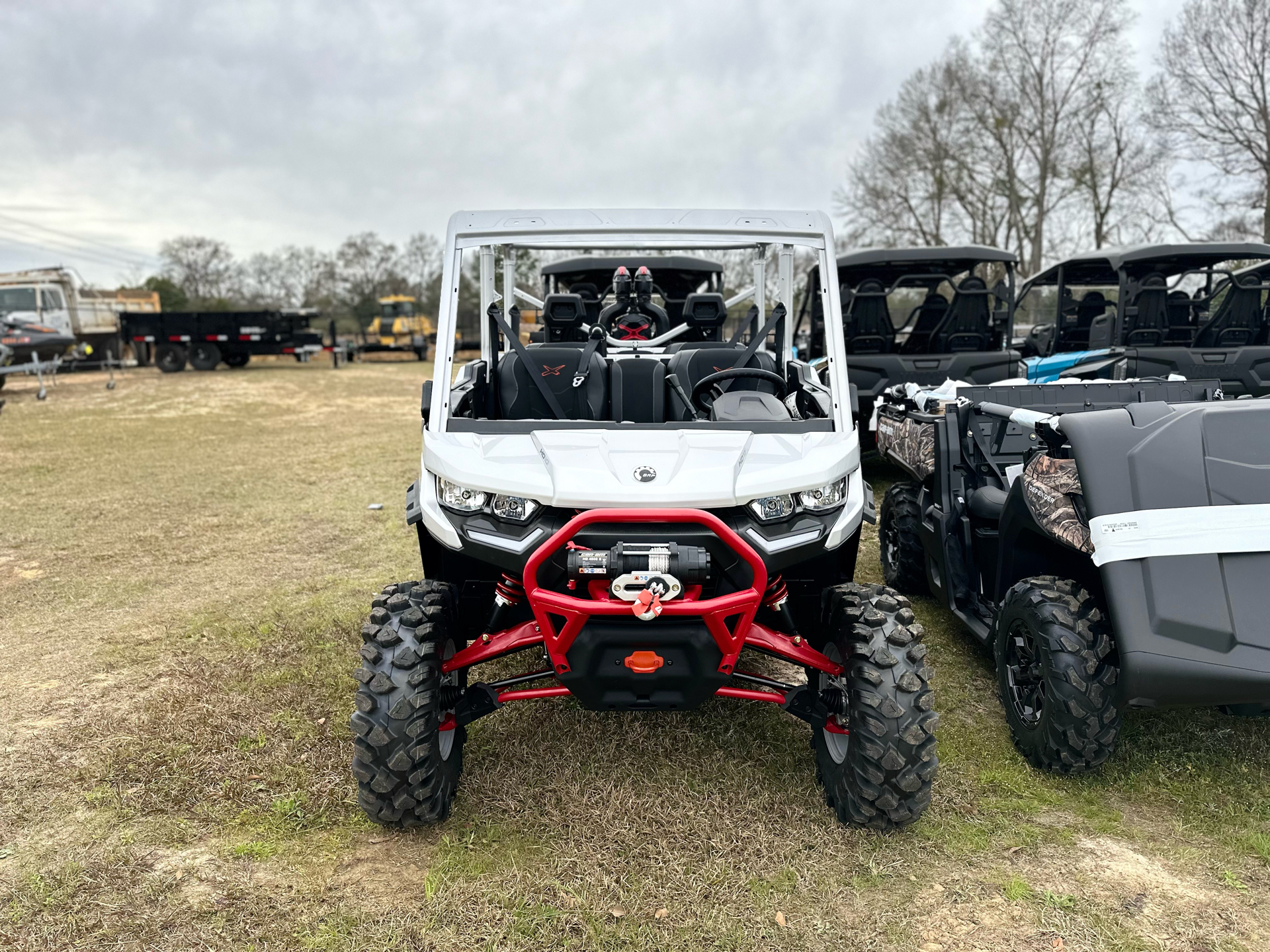 2024 Can-Am Defender MAX X MR With Half Doors in Byron, Georgia - Photo 2