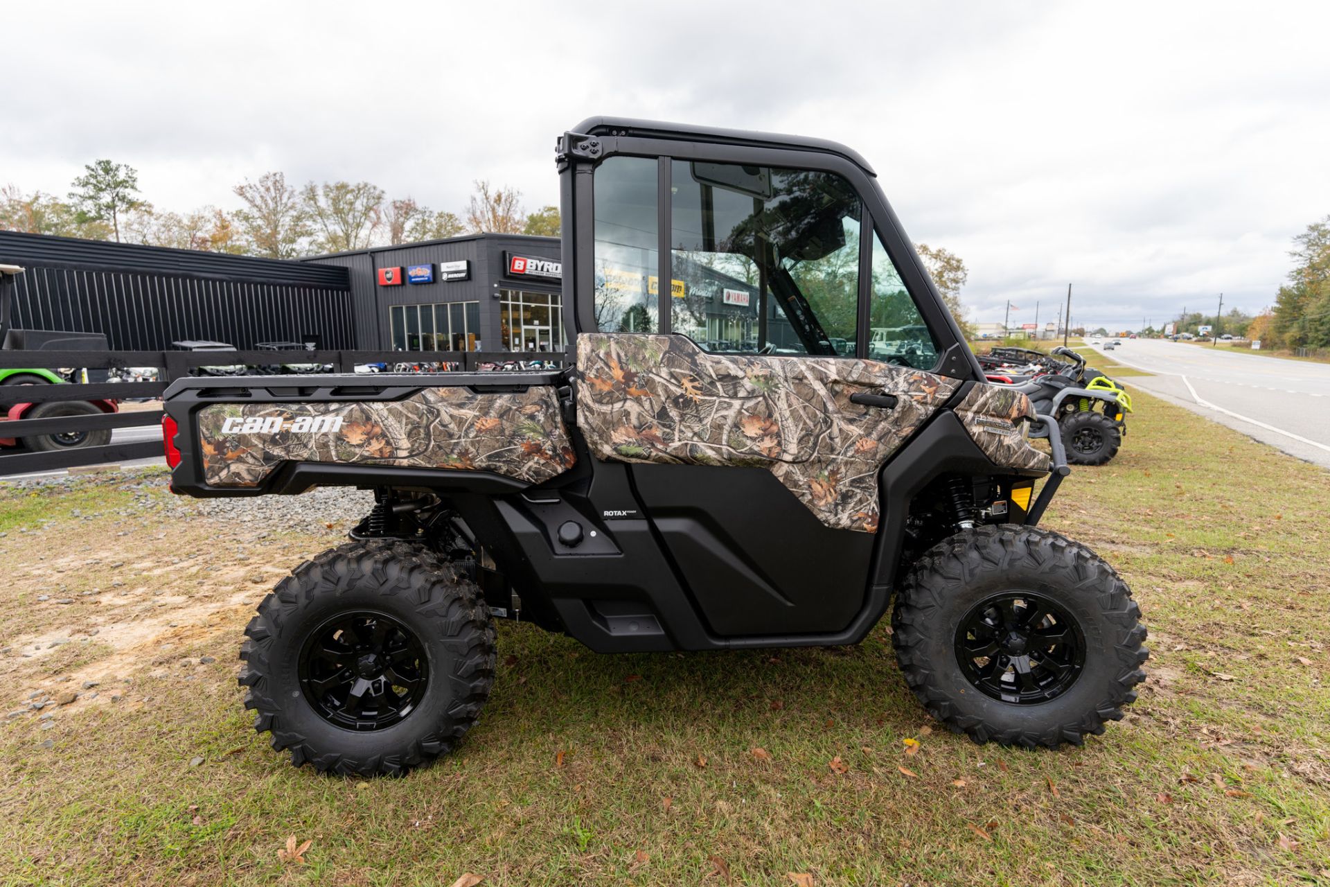 New 2024 CanAm Defender Limited HD10, Byron GA Specs, Price, Photos