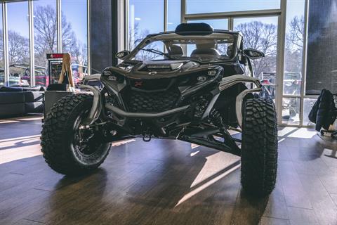 2024 Can-Am Maverick R X RS with Smart-Shox 999T DCT in Byron, Georgia - Photo 2