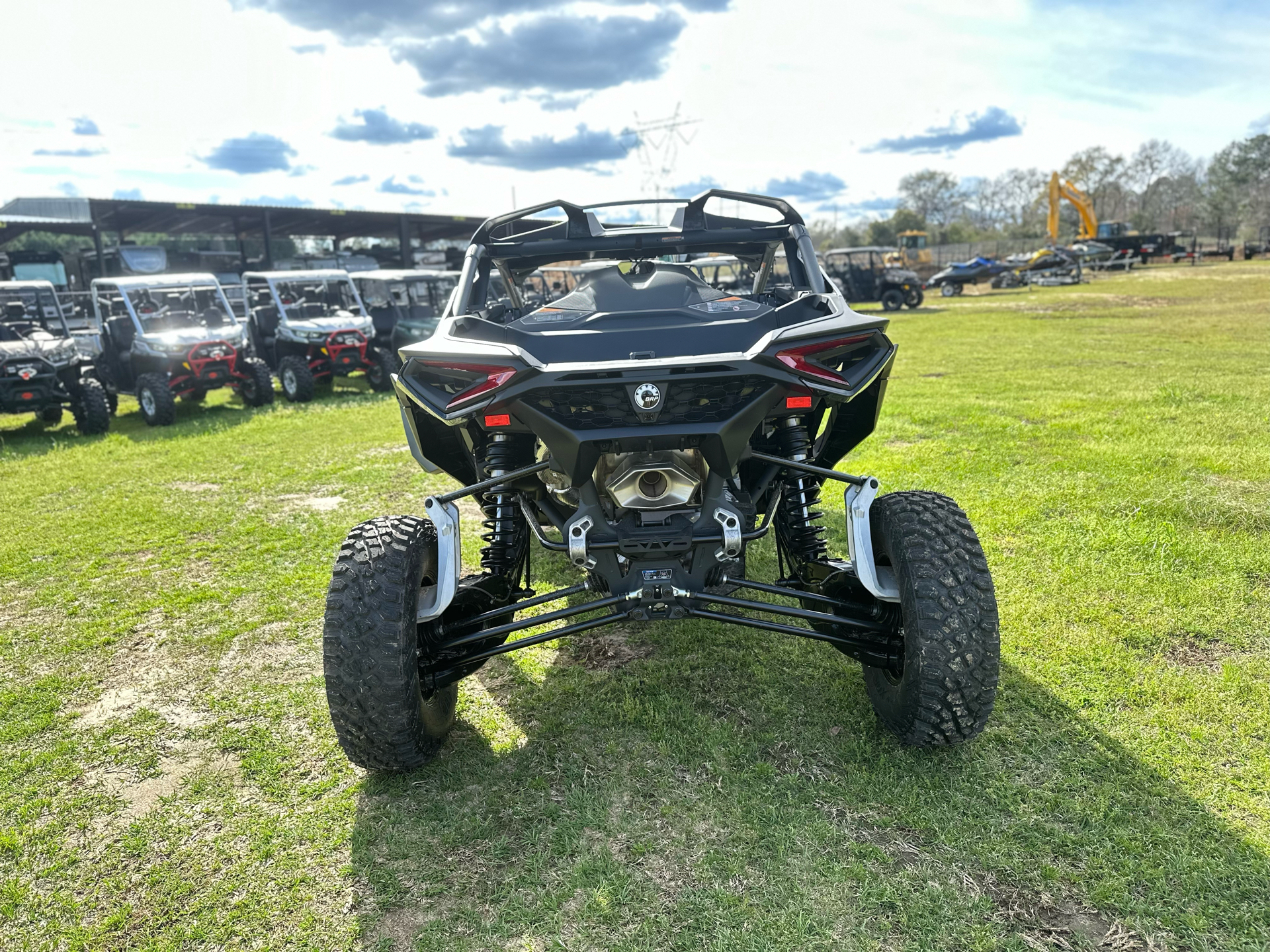 2024 Can-Am Maverick R X RS with Smart-Shox 999T DCT in Byron, Georgia - Photo 14