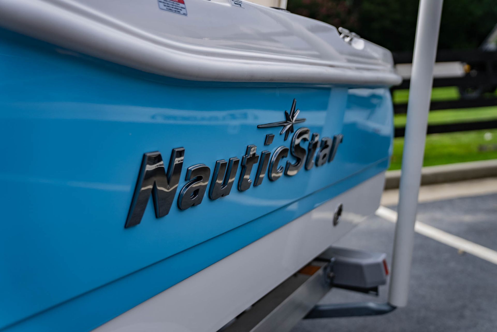 2022 NauticStar 191 Hybrid in Byron, Georgia - Photo 2