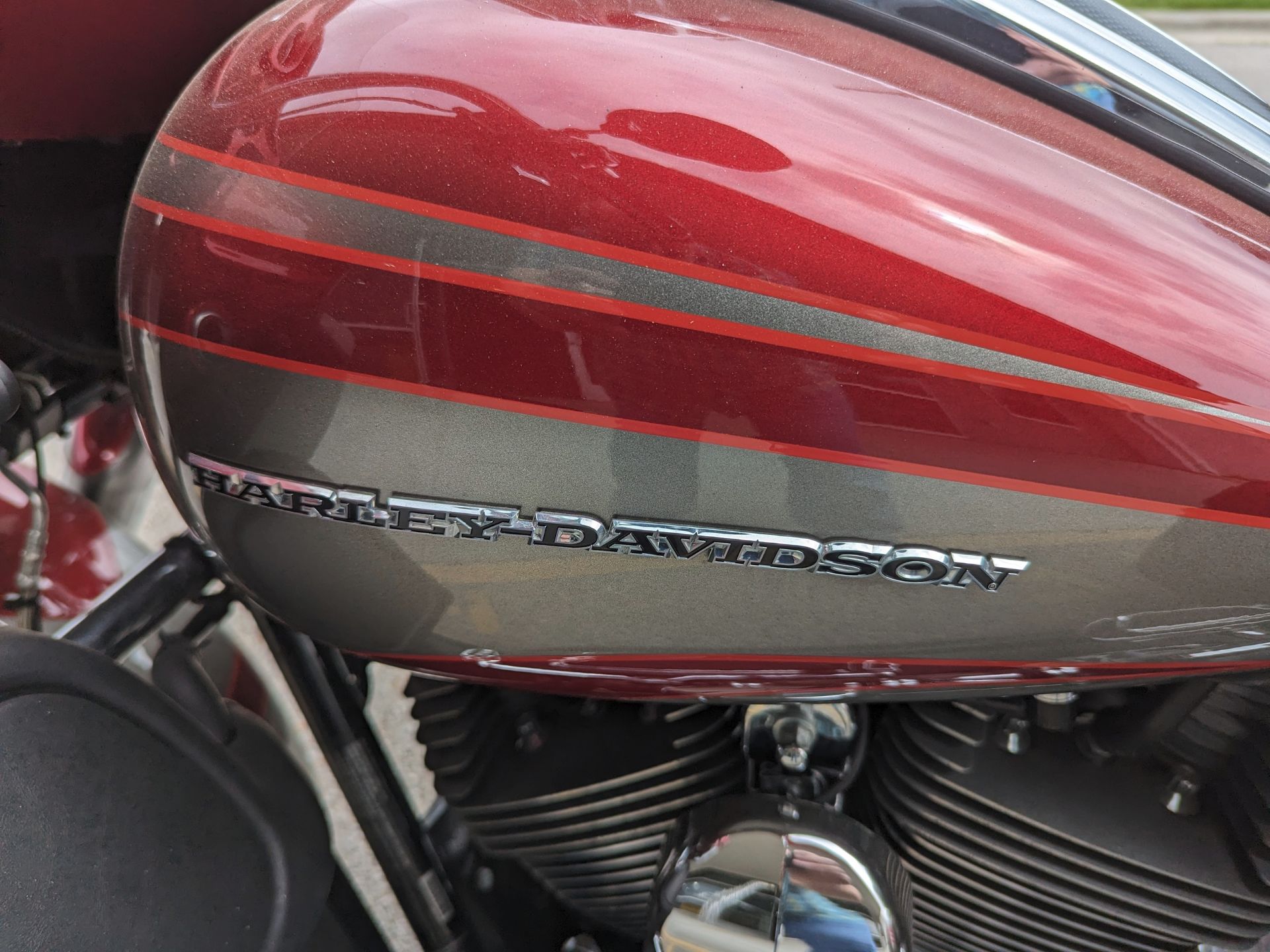 2016 Harley-Davidson CVO™ Road Glide™ Ultra in Springfield, Missouri - Photo 18