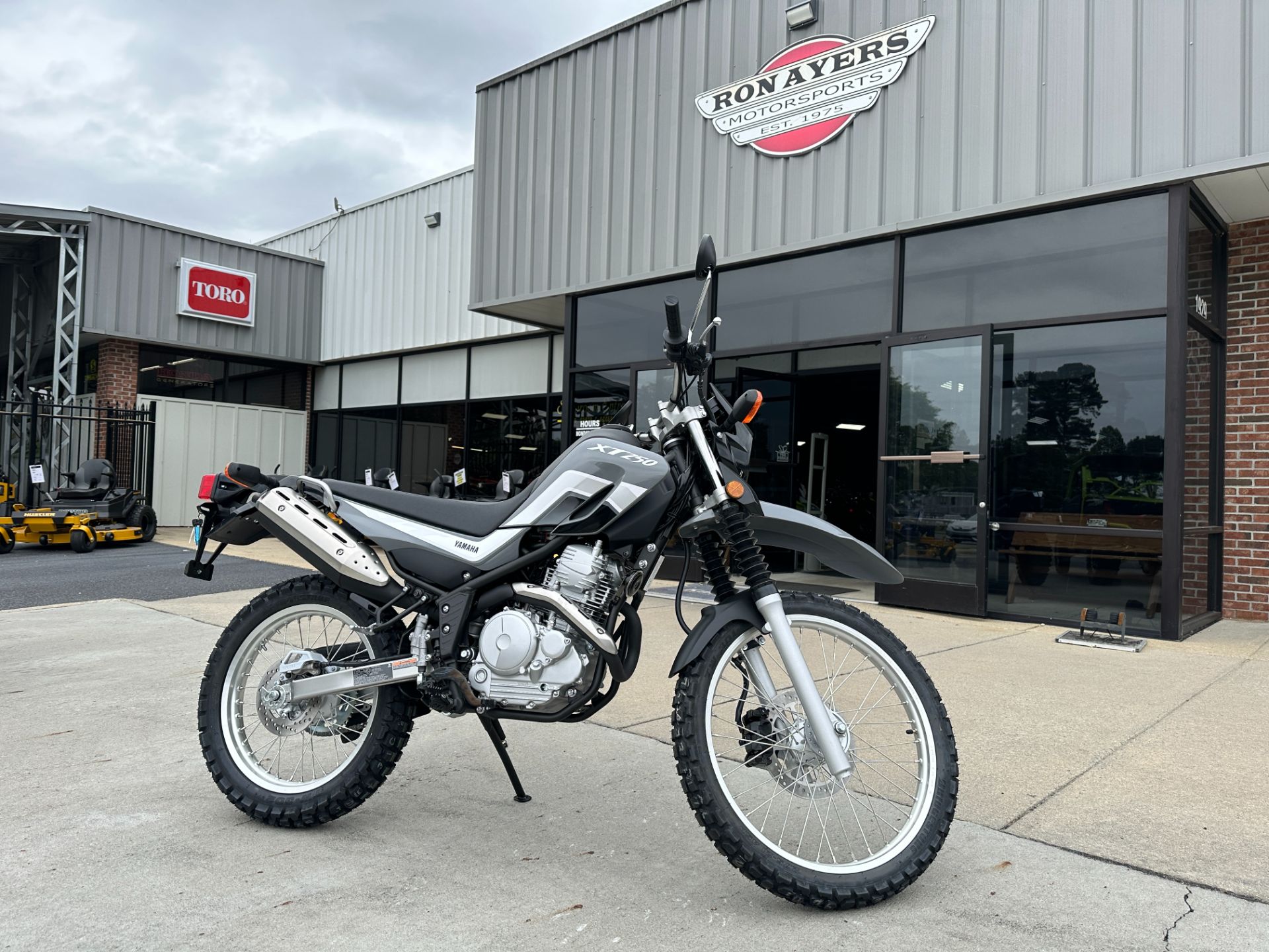 2023 Yamaha XT250 in Greenville, North Carolina - Photo 3