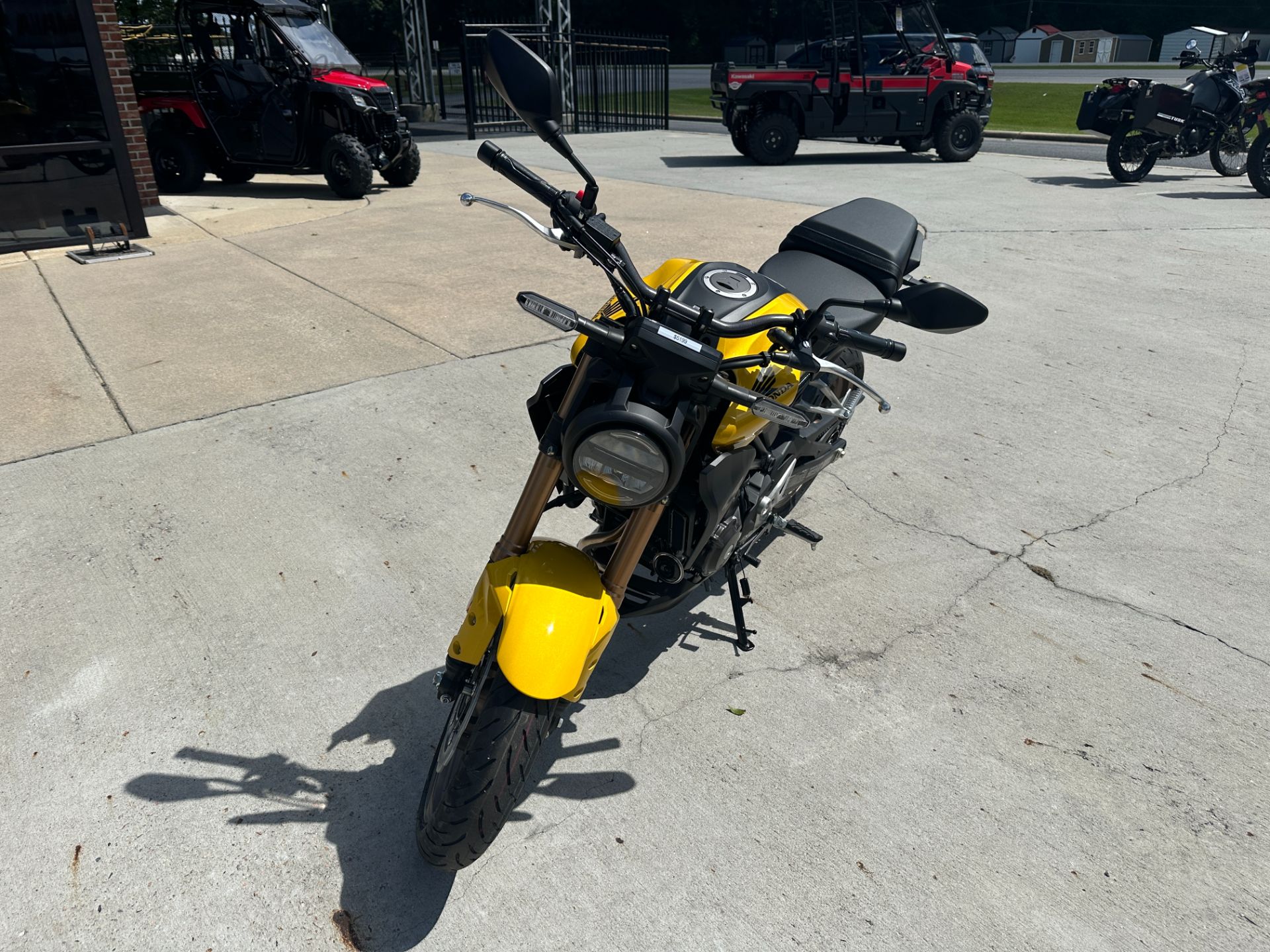 2023 Honda CB300R ABS in Greenville, North Carolina - Photo 19