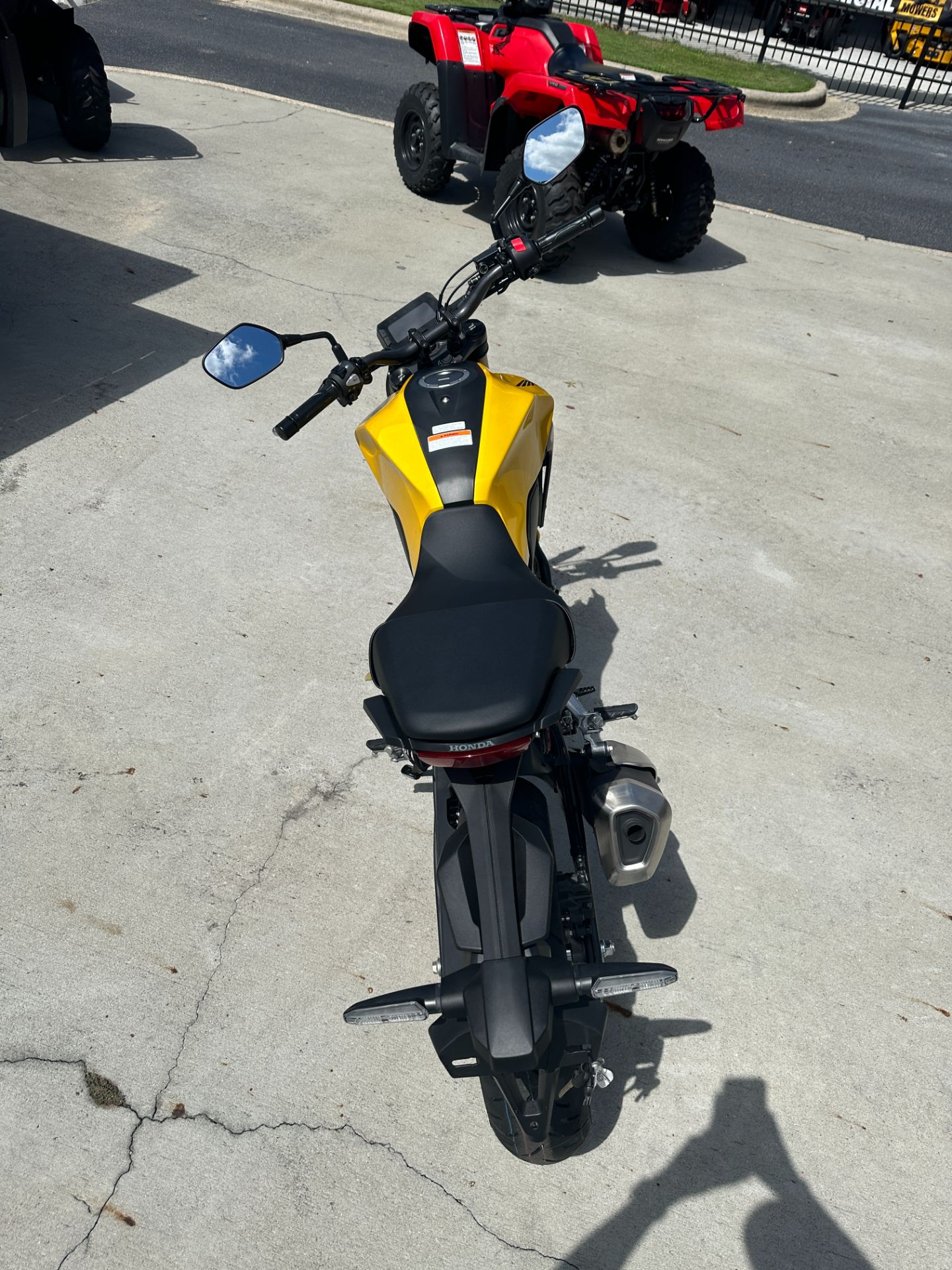 2023 Honda CB300R ABS in Greenville, North Carolina - Photo 25
