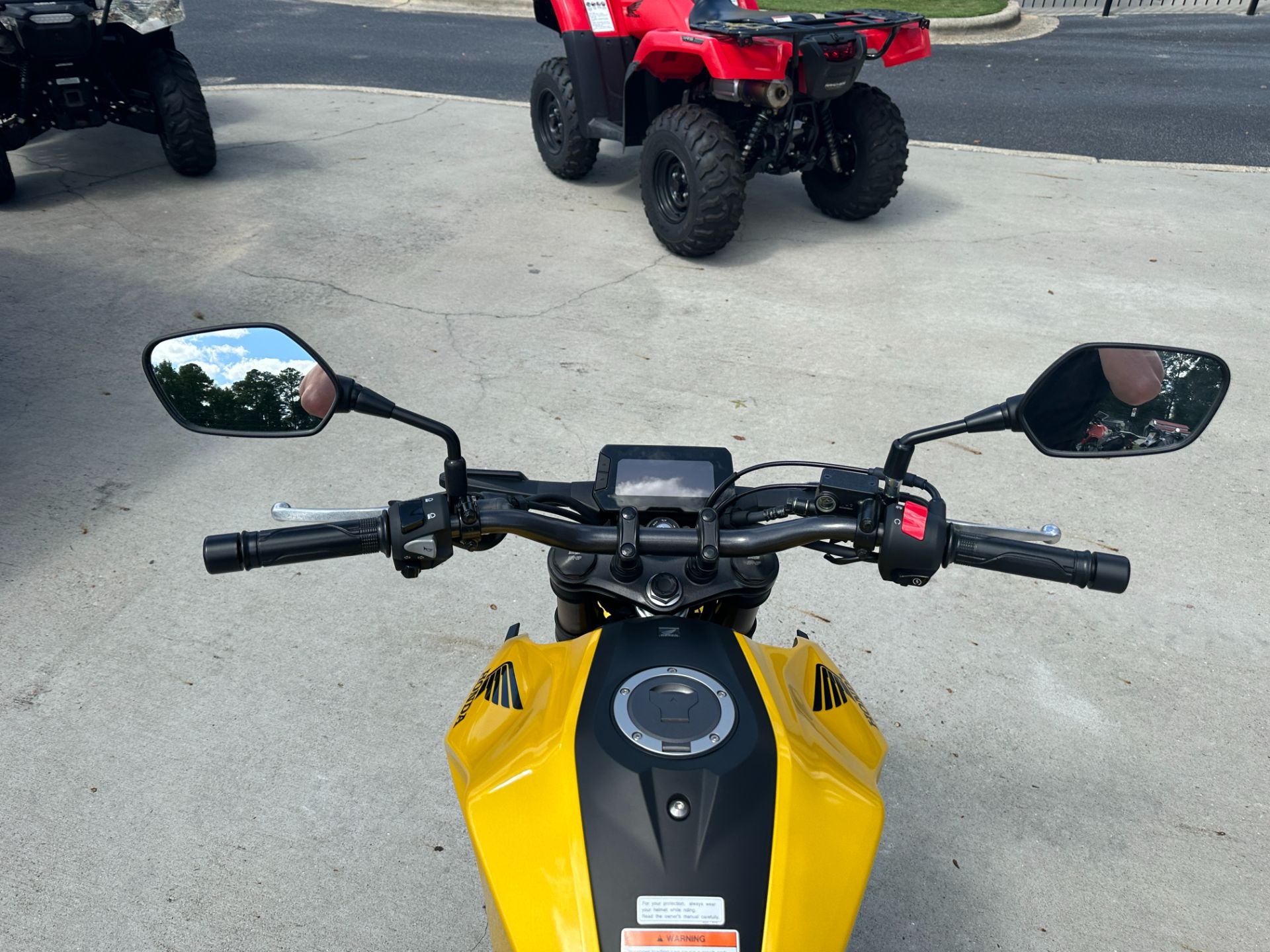 2023 Honda CB300R ABS in Greenville, North Carolina - Photo 26
