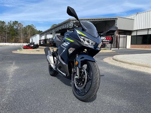 2022 Kawasaki Ninja 400 in Greenville, North Carolina - Photo 3