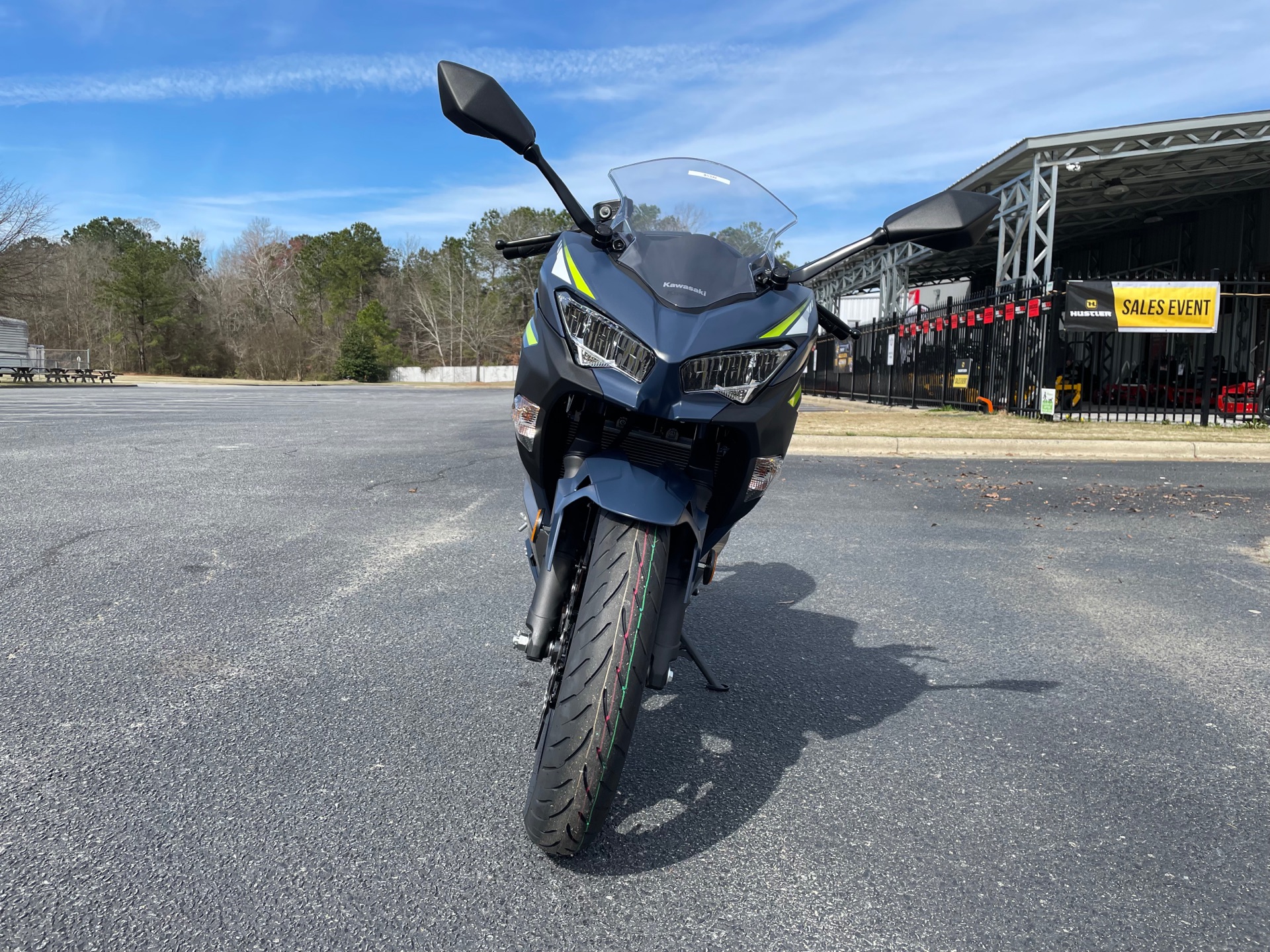 2022 Kawasaki Ninja 400 in Greenville, North Carolina - Photo 4