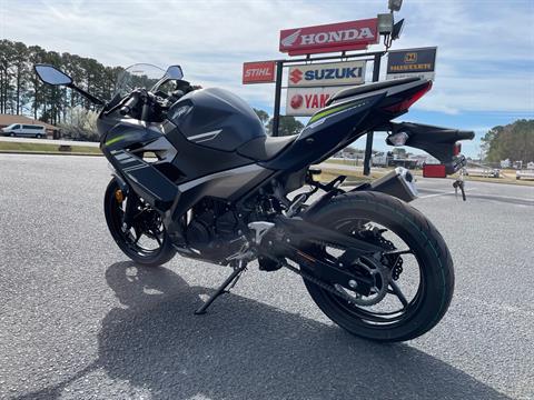 2022 Kawasaki Ninja 400 in Greenville, North Carolina - Photo 8
