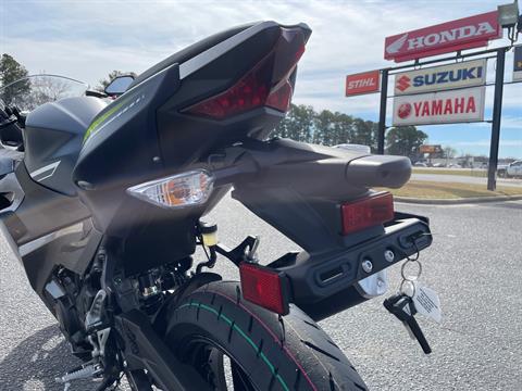 2022 Kawasaki Ninja 400 in Greenville, North Carolina - Photo 21