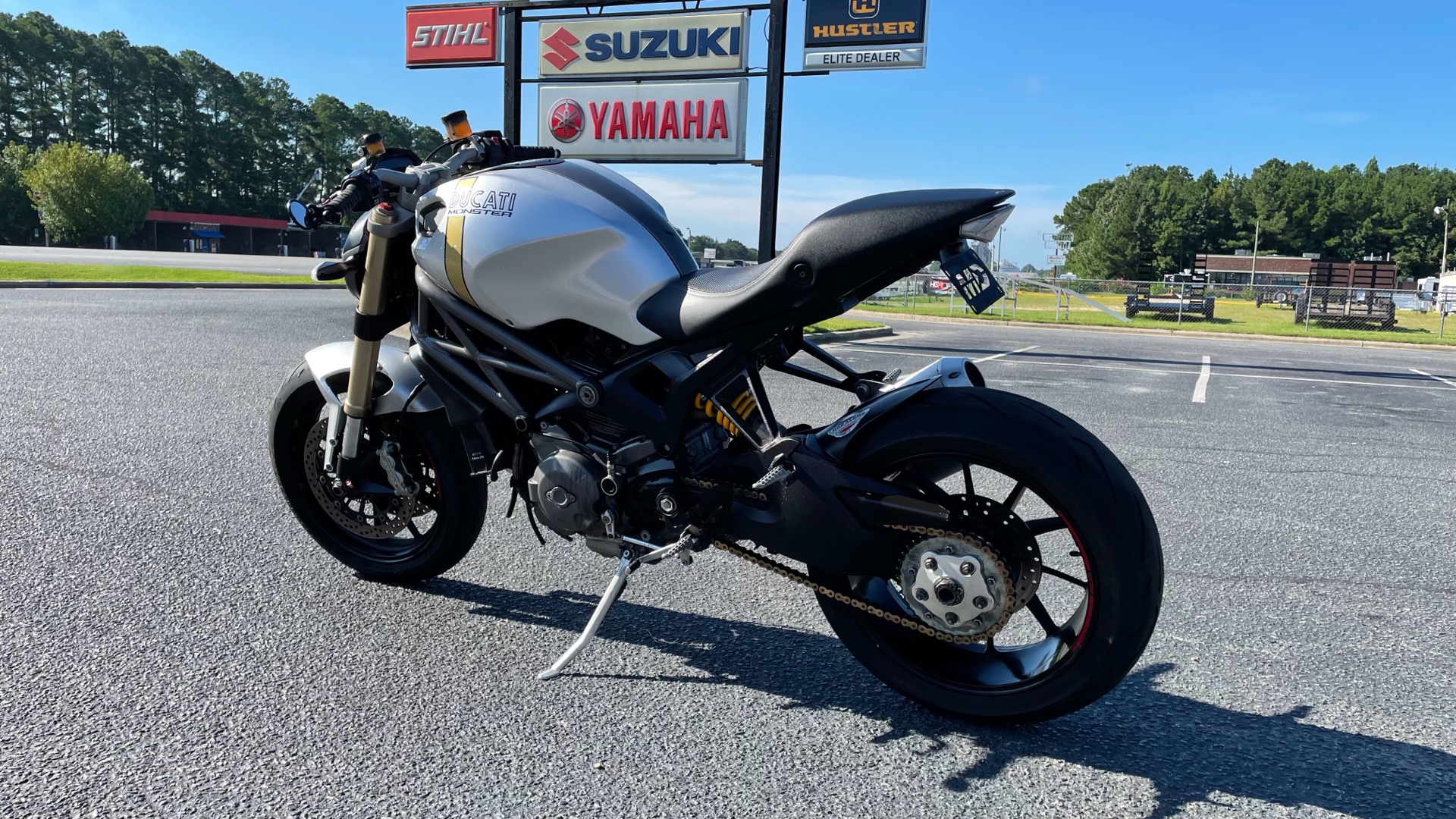 2013 Ducati Monster 1100 EVO ABS in Greenville, North Carolina - Photo 8