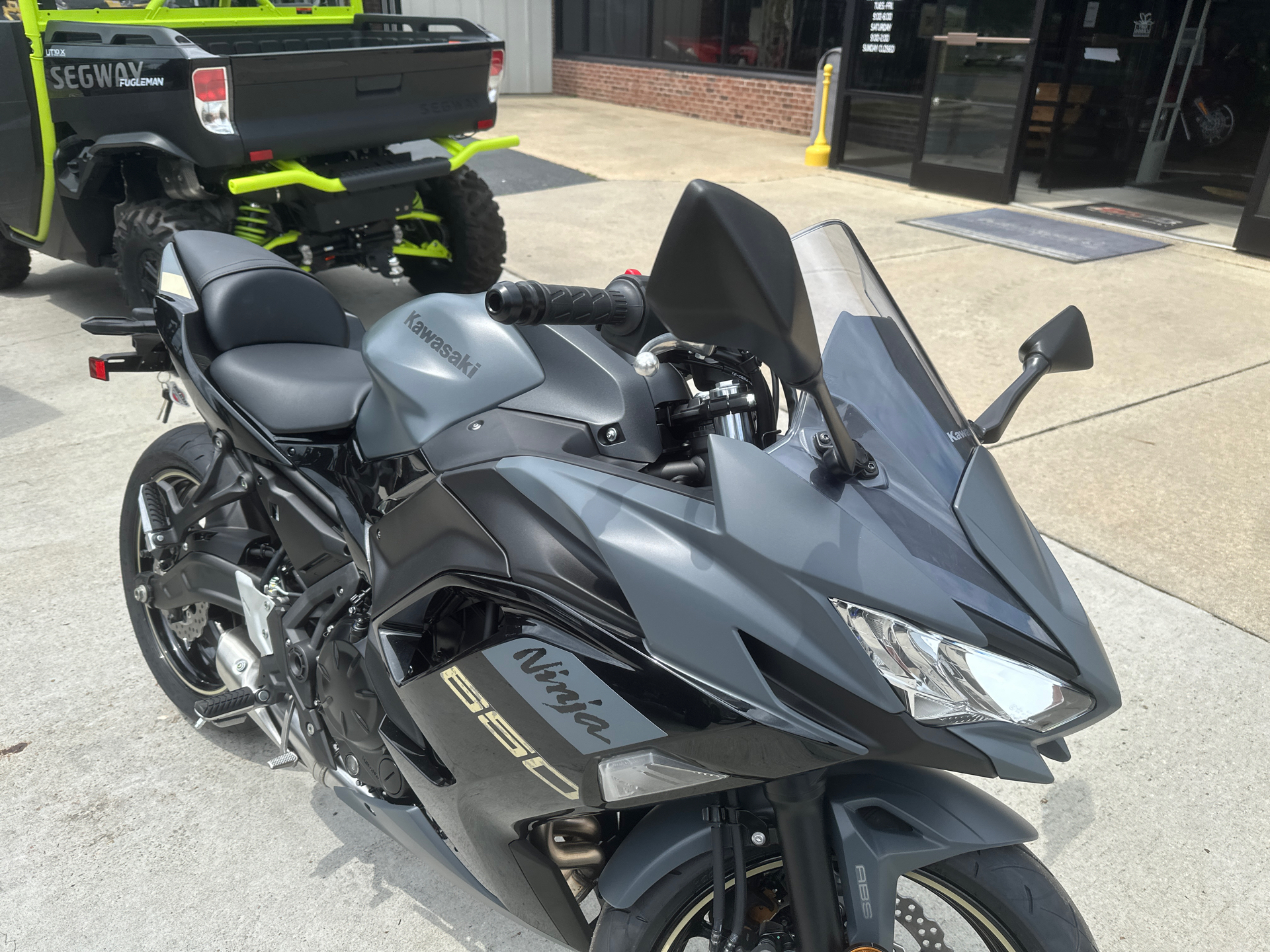 2024 Kawasaki Ninja 650 ABS in Greenville, North Carolina - Photo 10