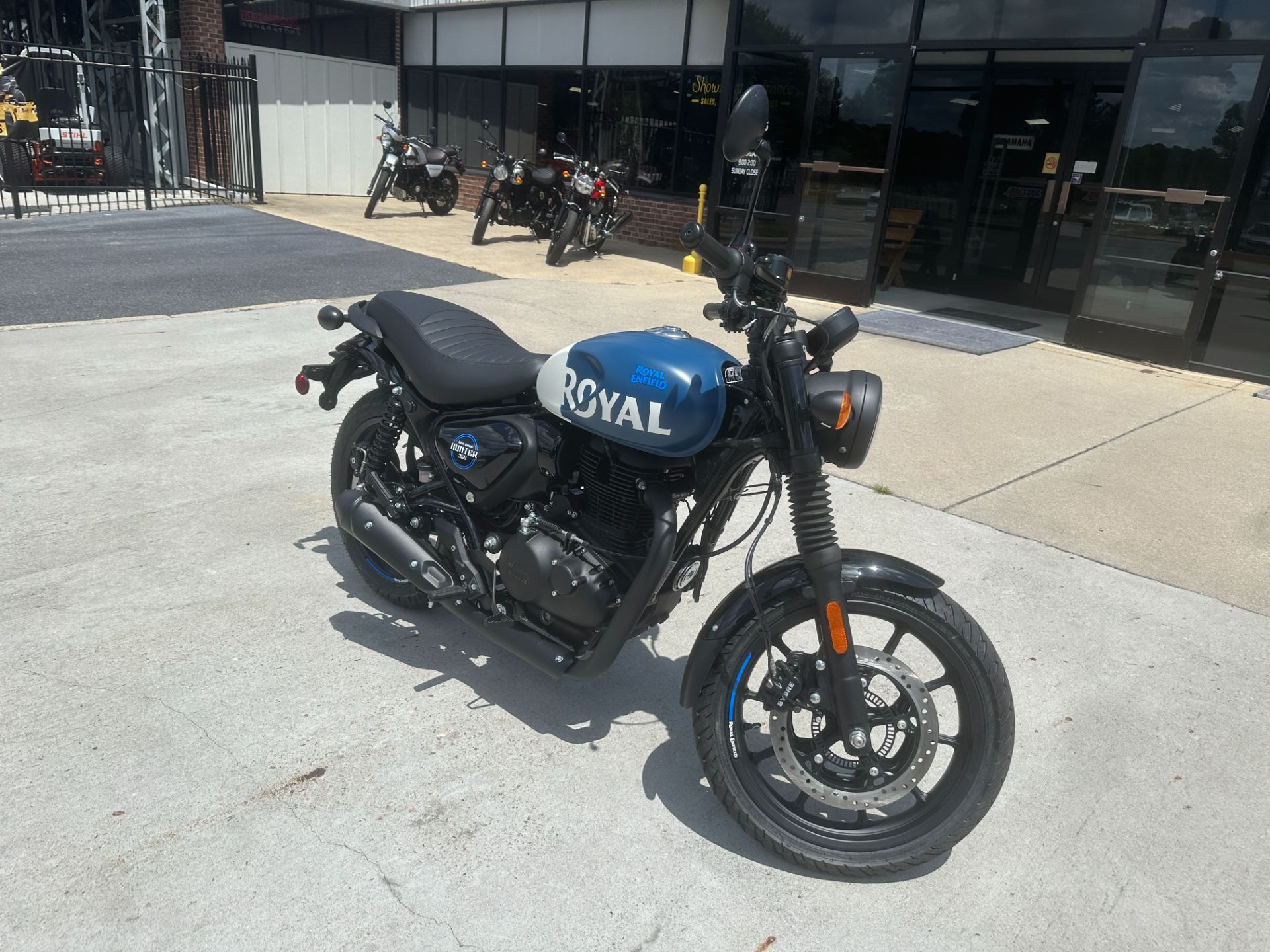 2023 Royal Enfield Hunter 350 in Greenville, North Carolina - Photo 2