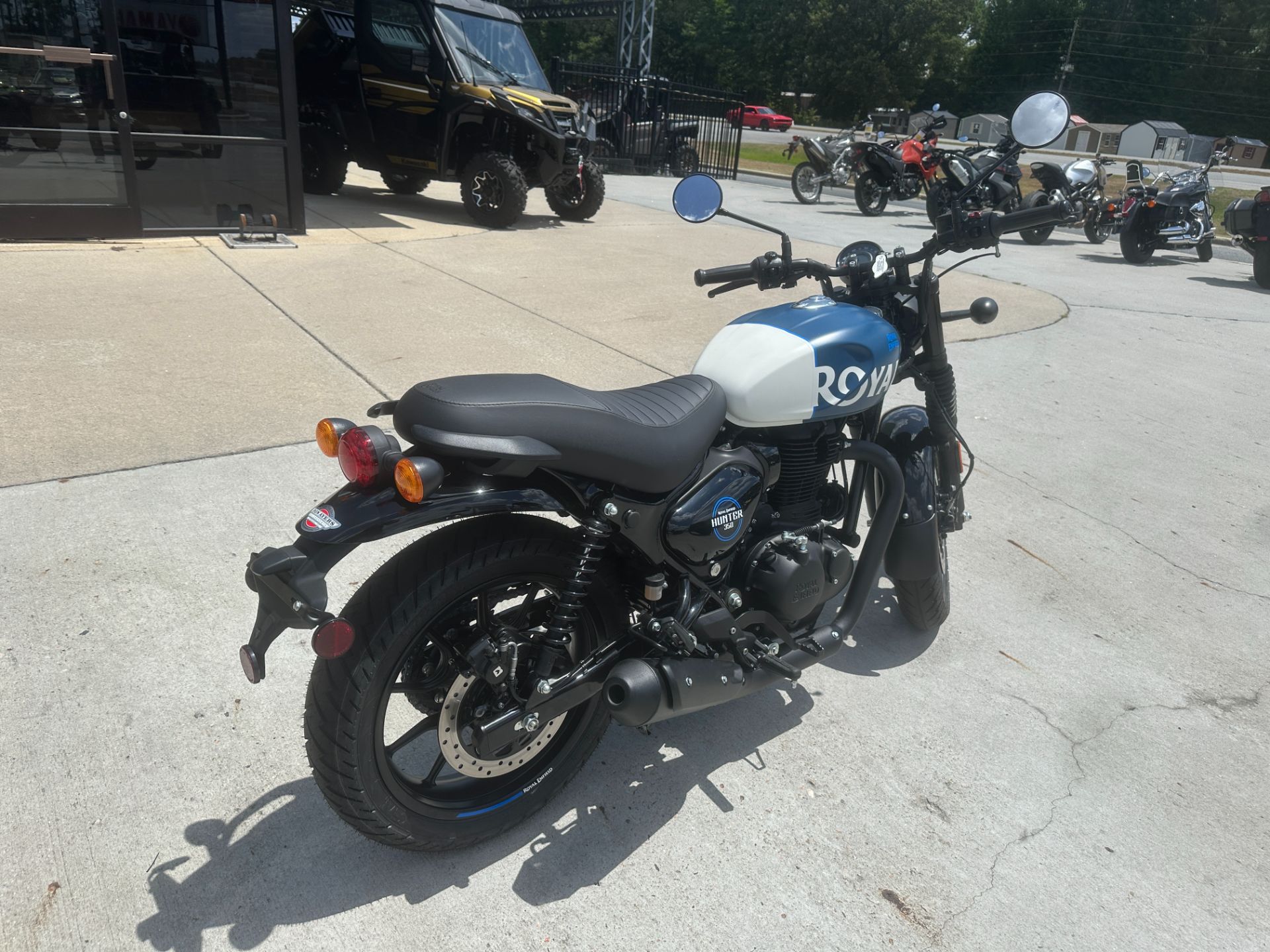 2023 Royal Enfield Hunter 350 in Greenville, North Carolina - Photo 3