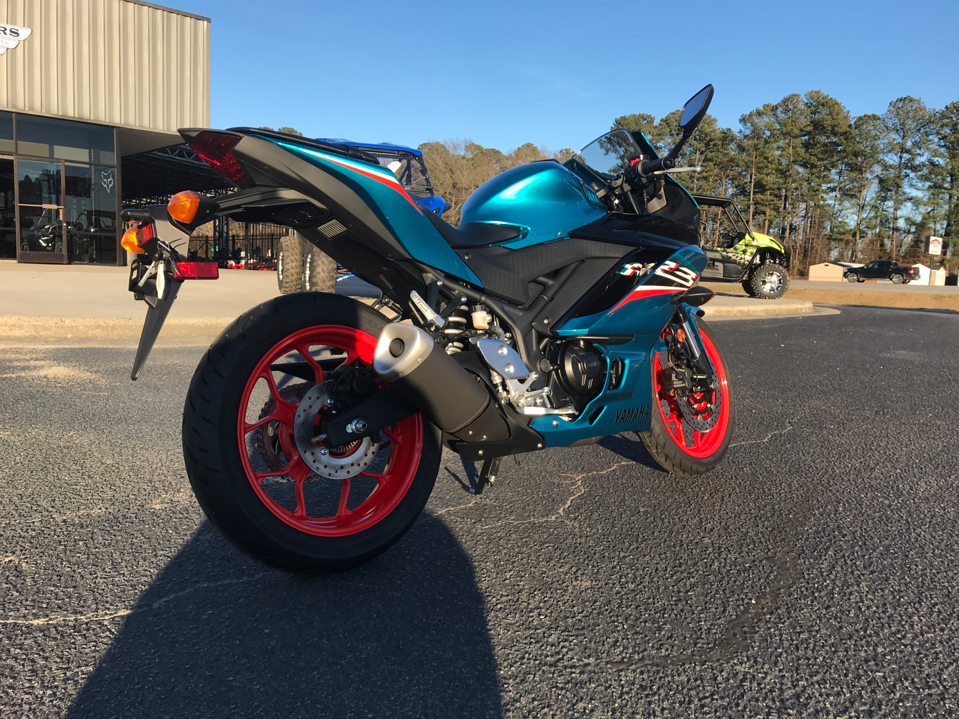 2021 Yamaha YZF-R3 ABS in Greenville, North Carolina - Photo 8