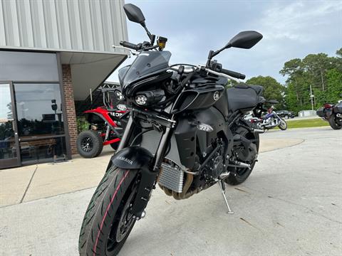 2023 Yamaha MT-10 in Greenville, North Carolina - Photo 14