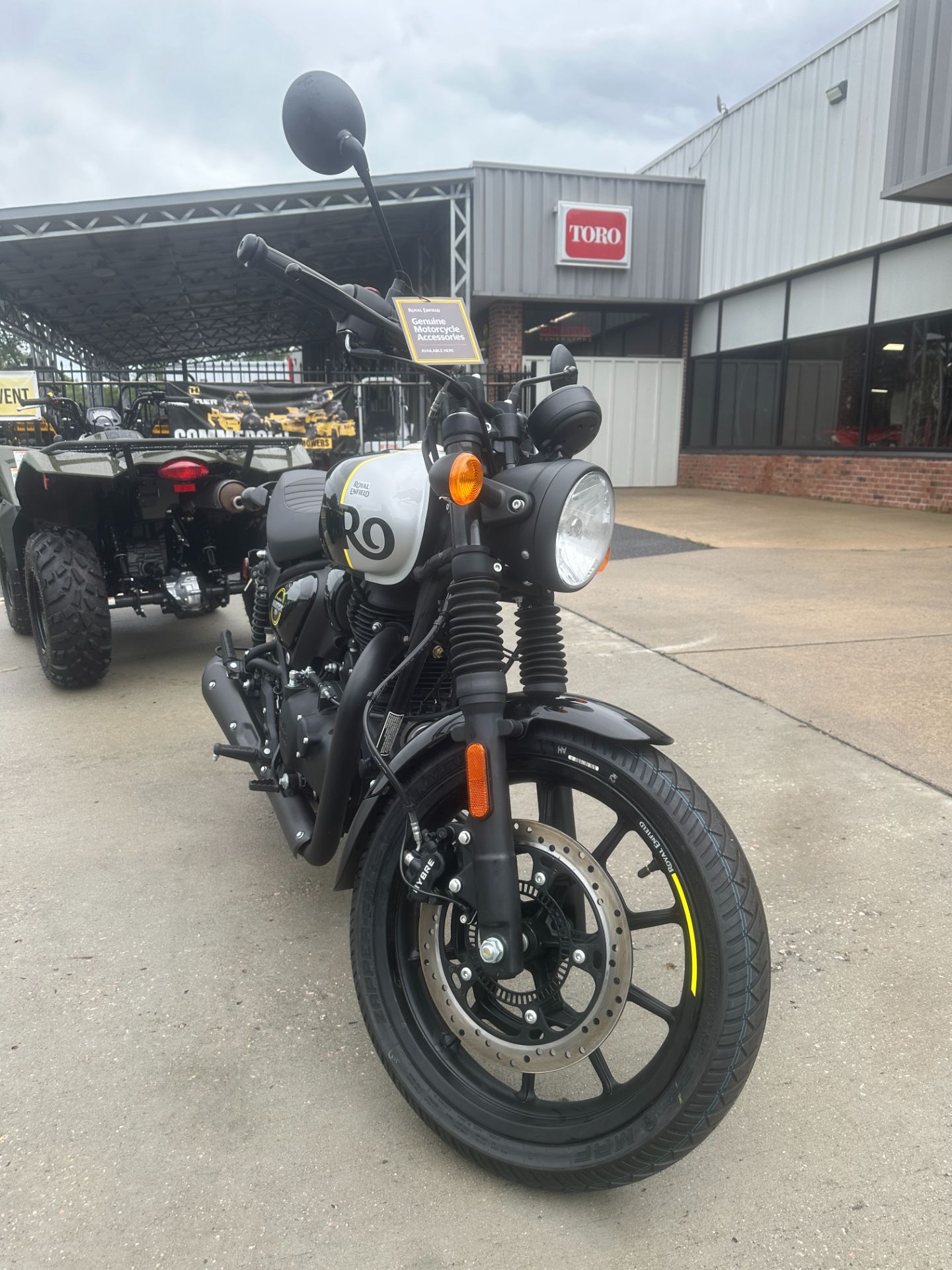 2023 Royal Enfield Hunter 350 in Greenville, North Carolina - Photo 14