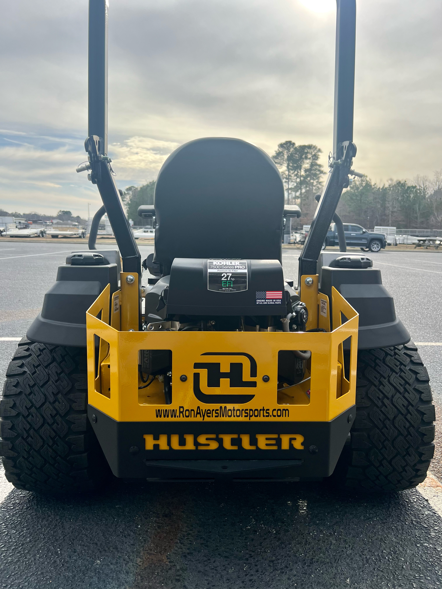 2023 Hustler Turf Equipment FasTrak 60 in. Kohler 7500 EFI 27 hp in Greenville, North Carolina - Photo 10