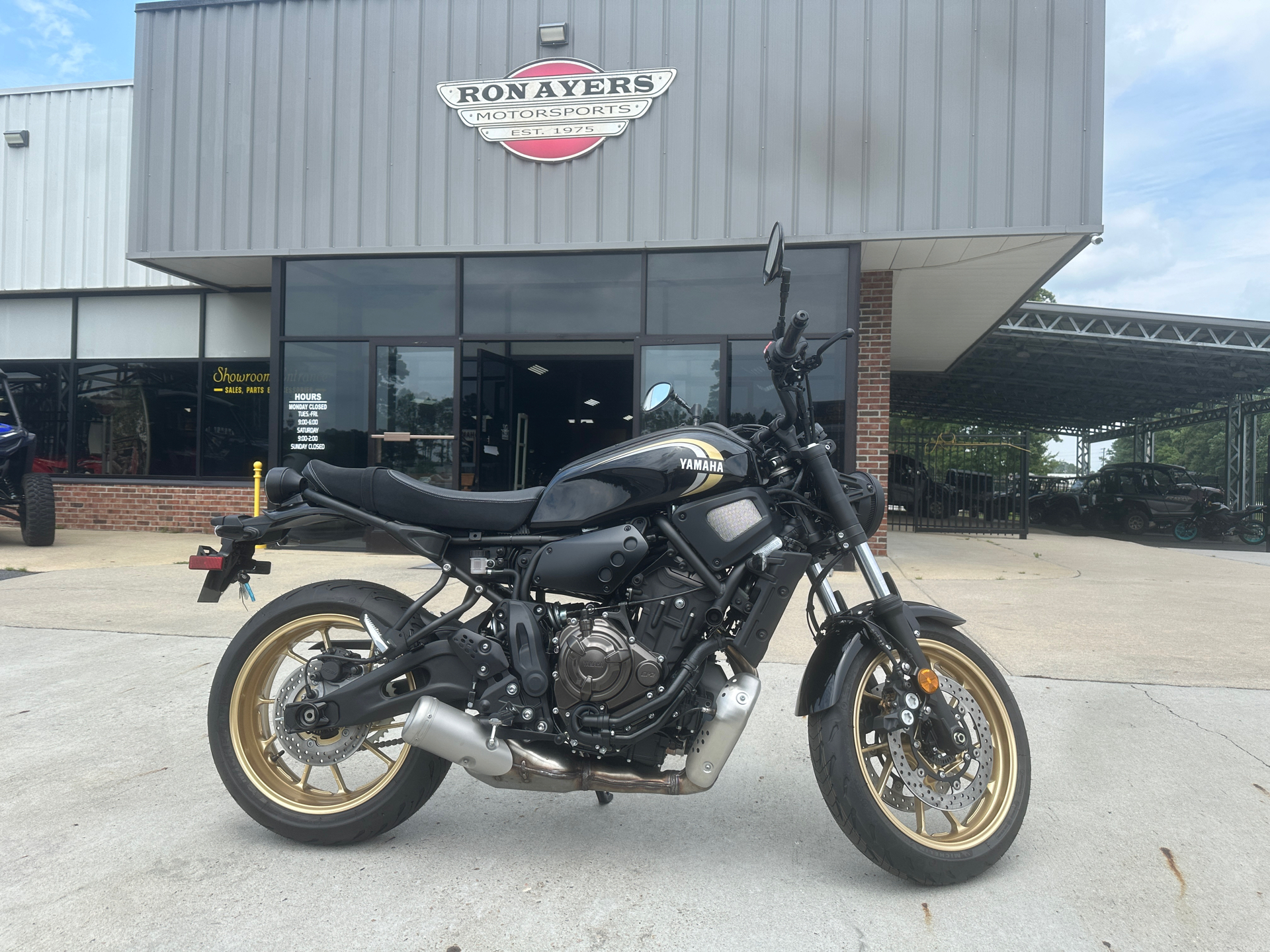 2024 Yamaha XSR700 in Greenville, North Carolina - Photo 1