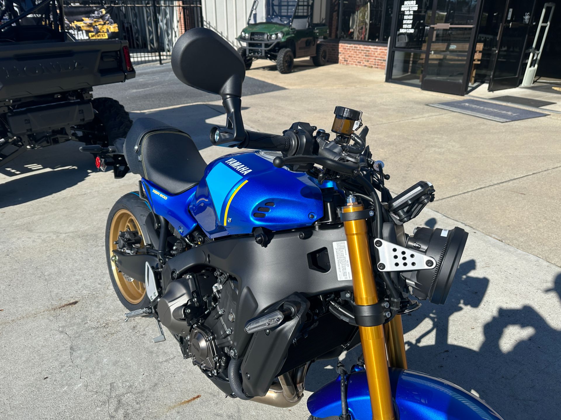 2023 Yamaha XSR900 in Greenville, North Carolina - Photo 10